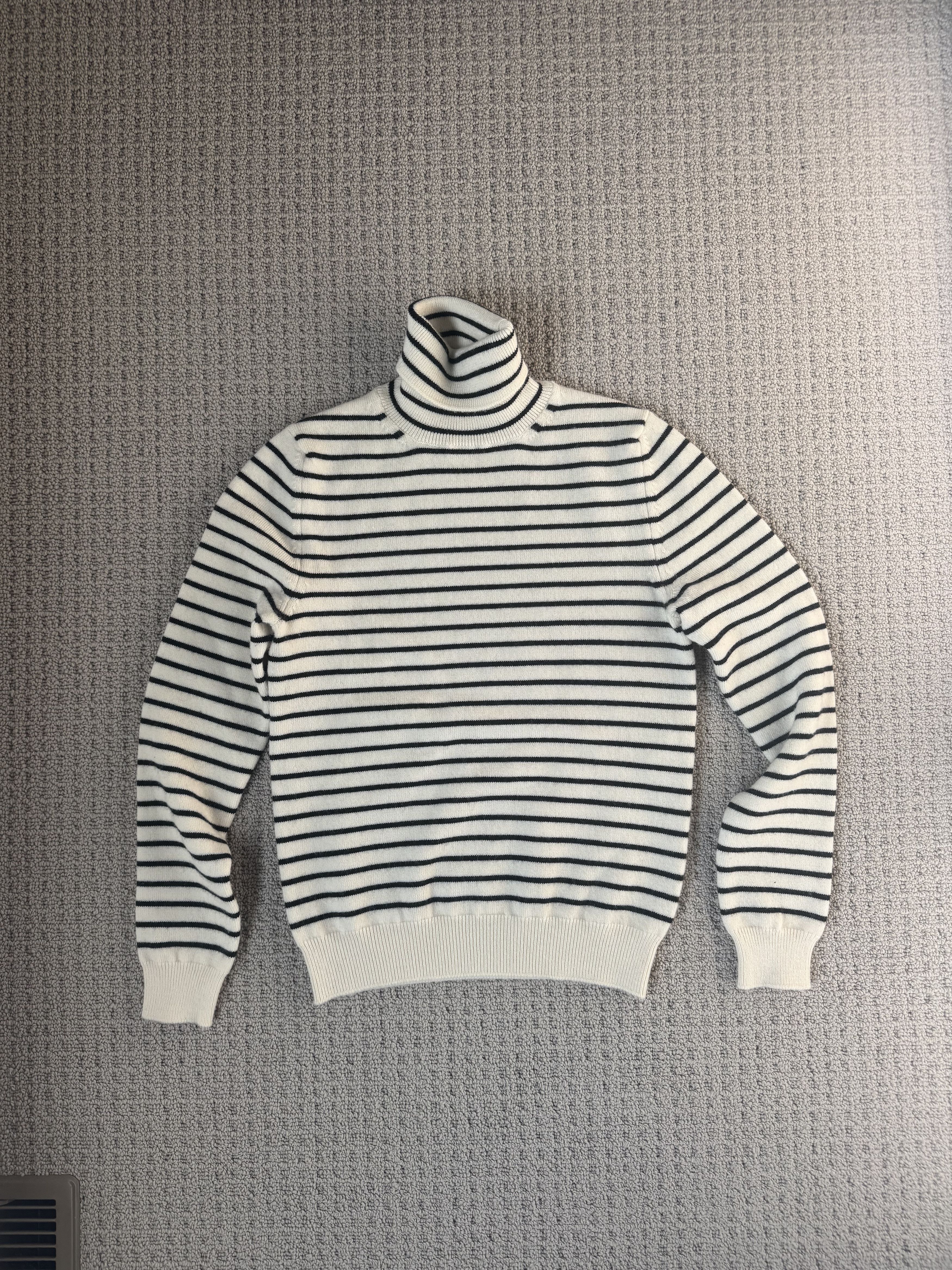 Celine FW19 Cream/Black Turtleneck Sweater Size US S / EU 44-46 / 1 - 1 Thumbnail