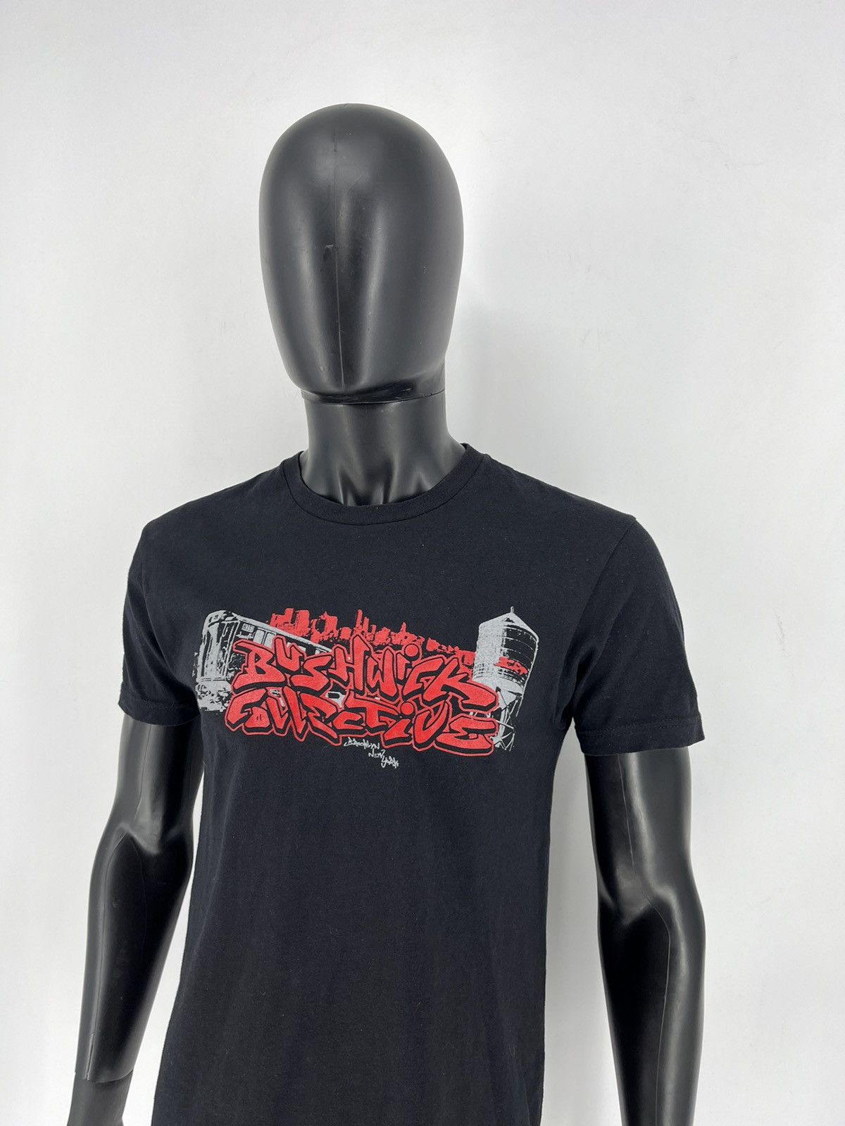 Band Tees Vintage Y2K Bushwick Collective Graphic Print Tshirt Size US S / EU 44-46 / 1 - 4 Thumbnail