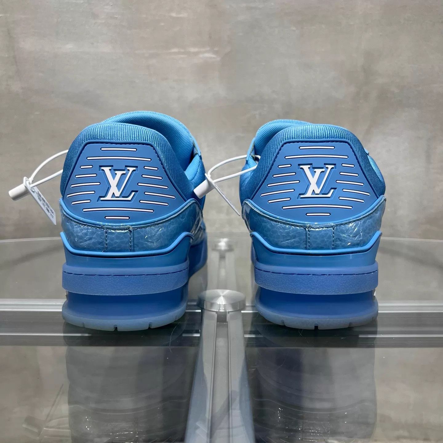 Louis Vuitton LV Trainer All Over Print Blue UK8.5 (42.5) YH23203 Size US 9.5 / EU 42-43 - 6 Thumbnail