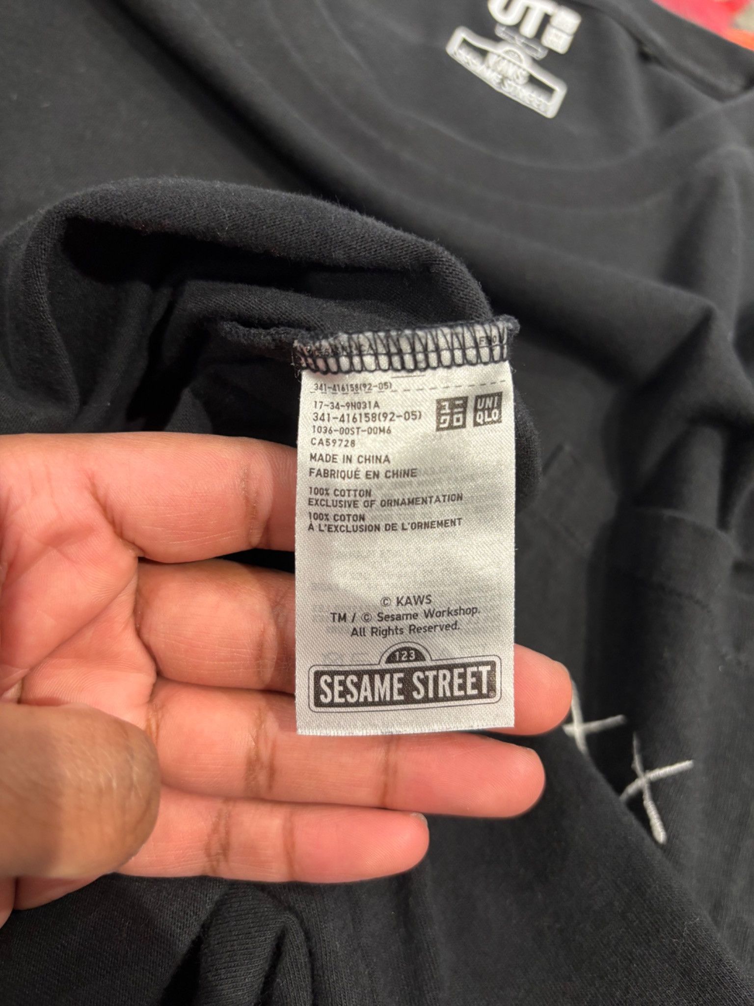 Kaws KAWS x Uniqlo x Sesame Street XX Pocket Tee Black Size US L / EU 52-54 / 3 - 4 Thumbnail