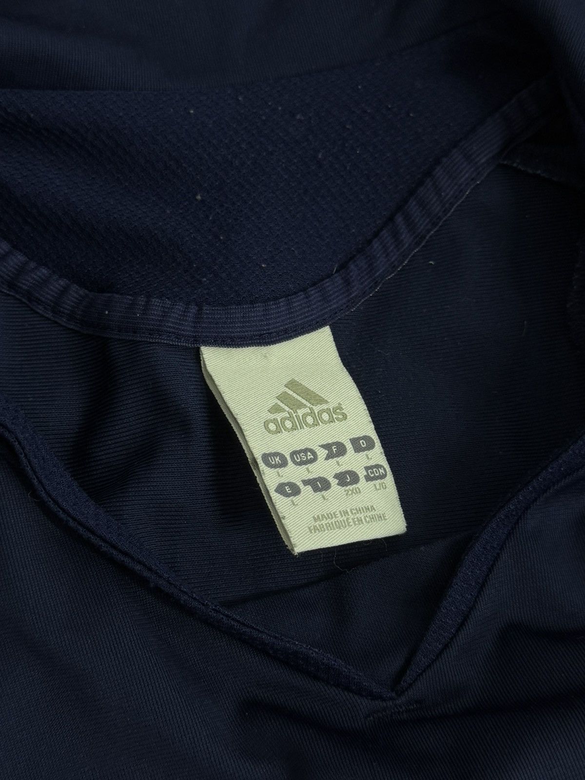 Adidas Adidas Real Madrid FC 2005/06 Away Football Shirt Size US L / EU 52-54 / 3 - 19 Thumbnail