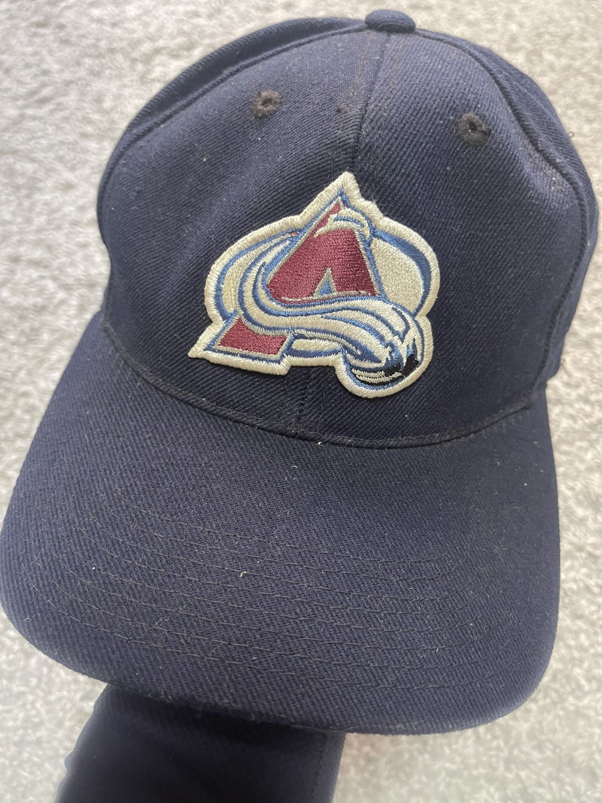 NHL Colorado Avalanche Fanatics Snapback Cap Embroidered Hockey Size ONE SIZE - 6 Thumbnail
