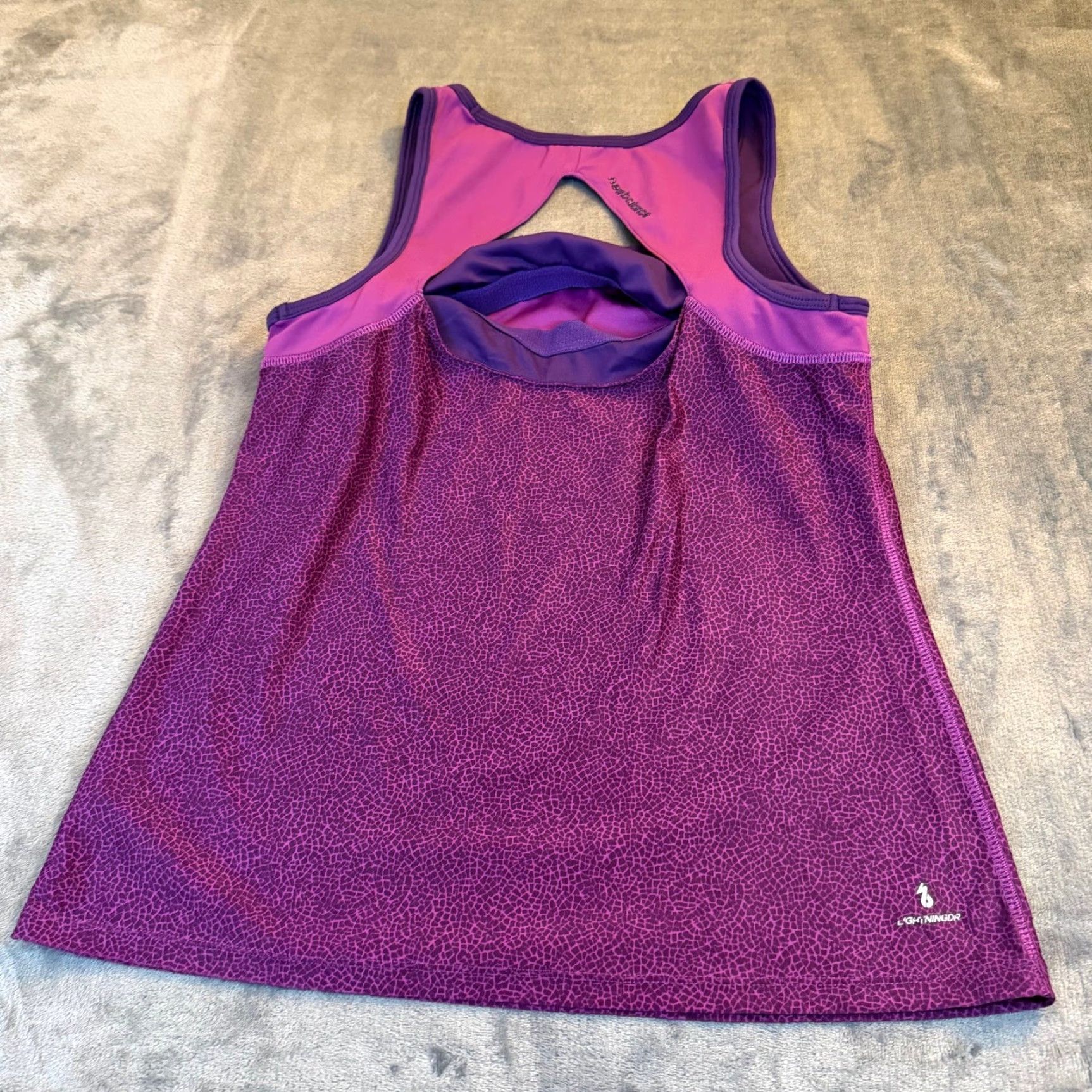 New Balance New Balance Athletic Tank Top Purple Pattern Racerback Womens Size Large Size L / US 10 / IT 46 - 3 Thumbnail