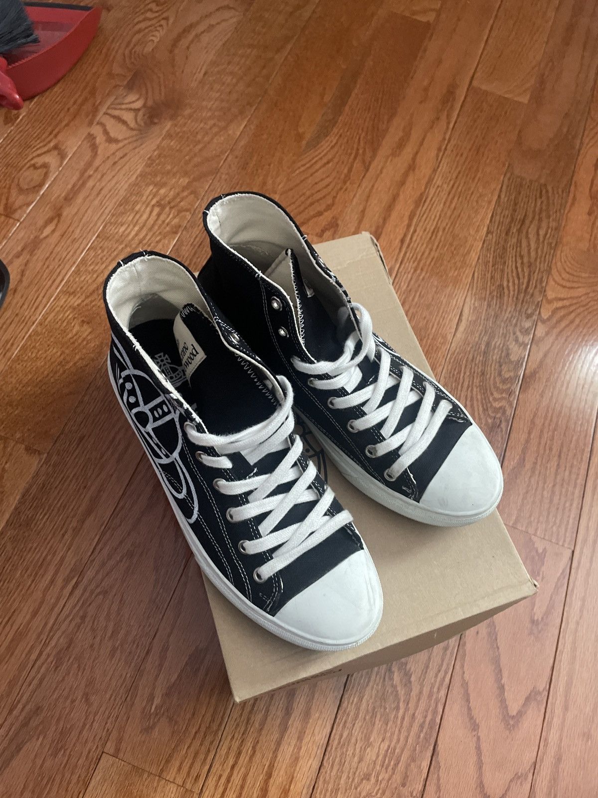 image of Vivienne Westwood Sneakers in Black, Men's (Size 8)