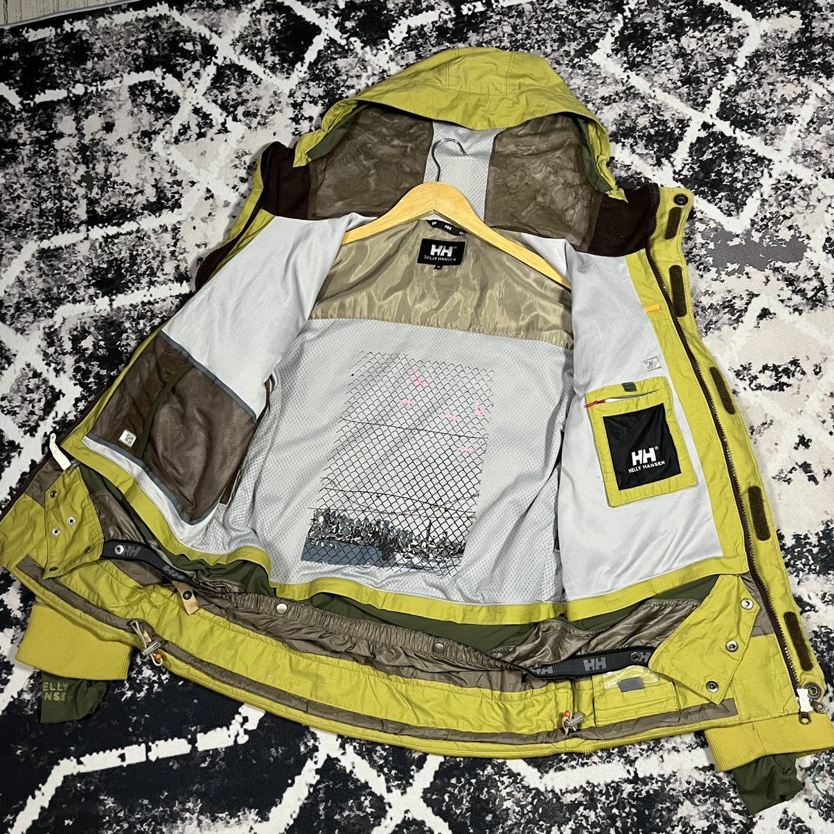 Helly Hansen a28 Helly Hansen Tech Xp WaterTight tactical pocket Size US M / EU 48-50 / 2 - 3 Thumbnail