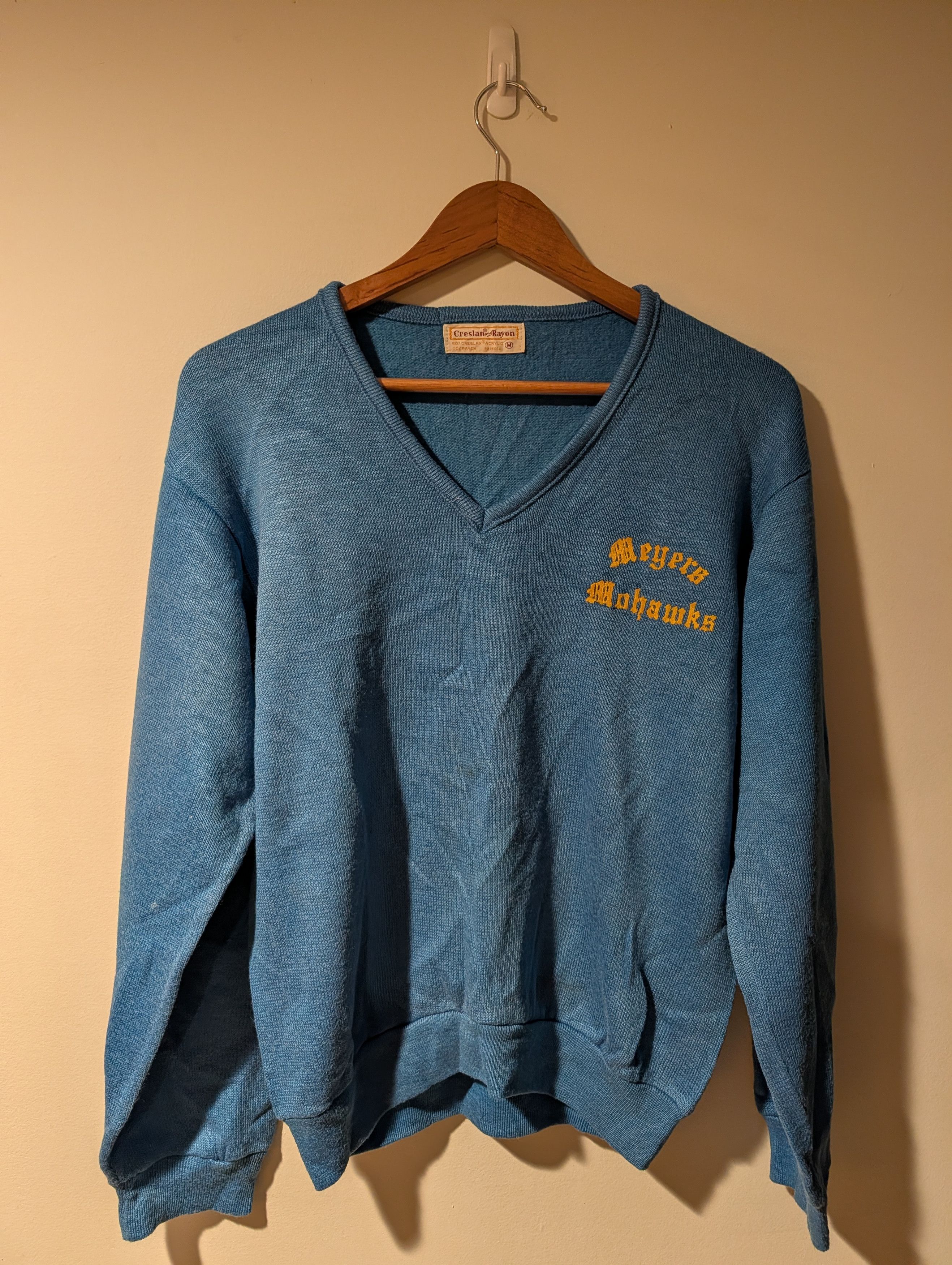 Vintage Vintage 70s Meyers Mohawks High School Wilkes-Barre Sweater Size M / US 6-8 / IT 42-44 - 1 Thumbnail