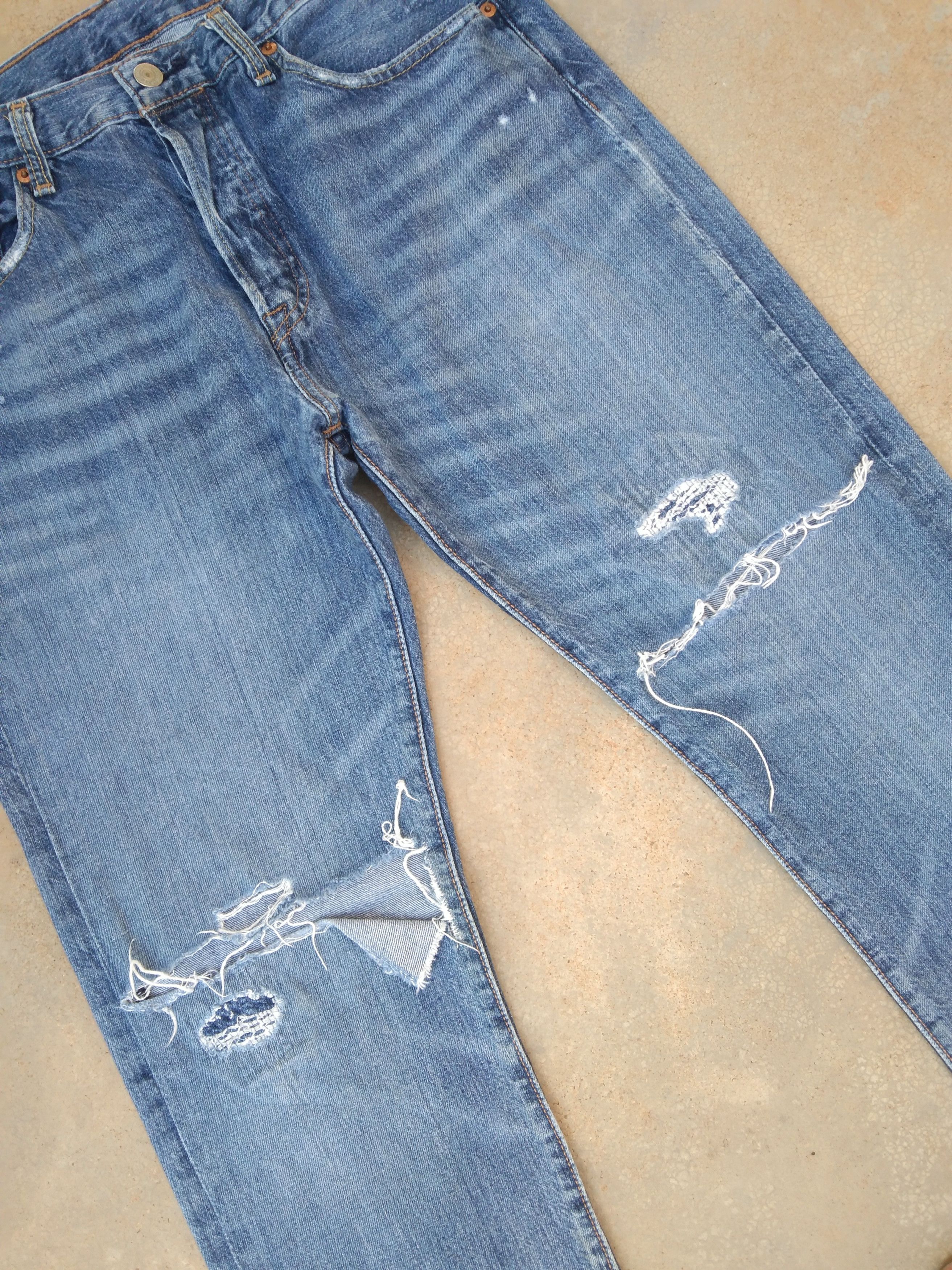 Levi's Vintage Levi's 501 Distressed Jeans 31x32 Size US 31 - 5 Thumbnail
