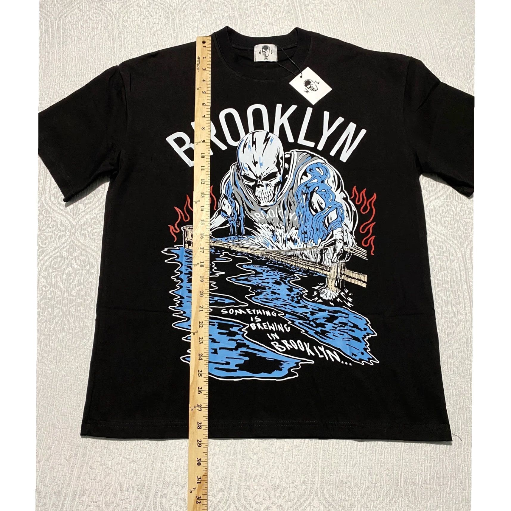 Warren Lotas Warren Lotas Skull Graphic T Shirt Brooklyn USA Made in USA Mens Medium Black Cotton Crew Neck Graphic Print Logo Short Sleeve Size US M / EU 48-50 / 2 - 6 Thumbnail