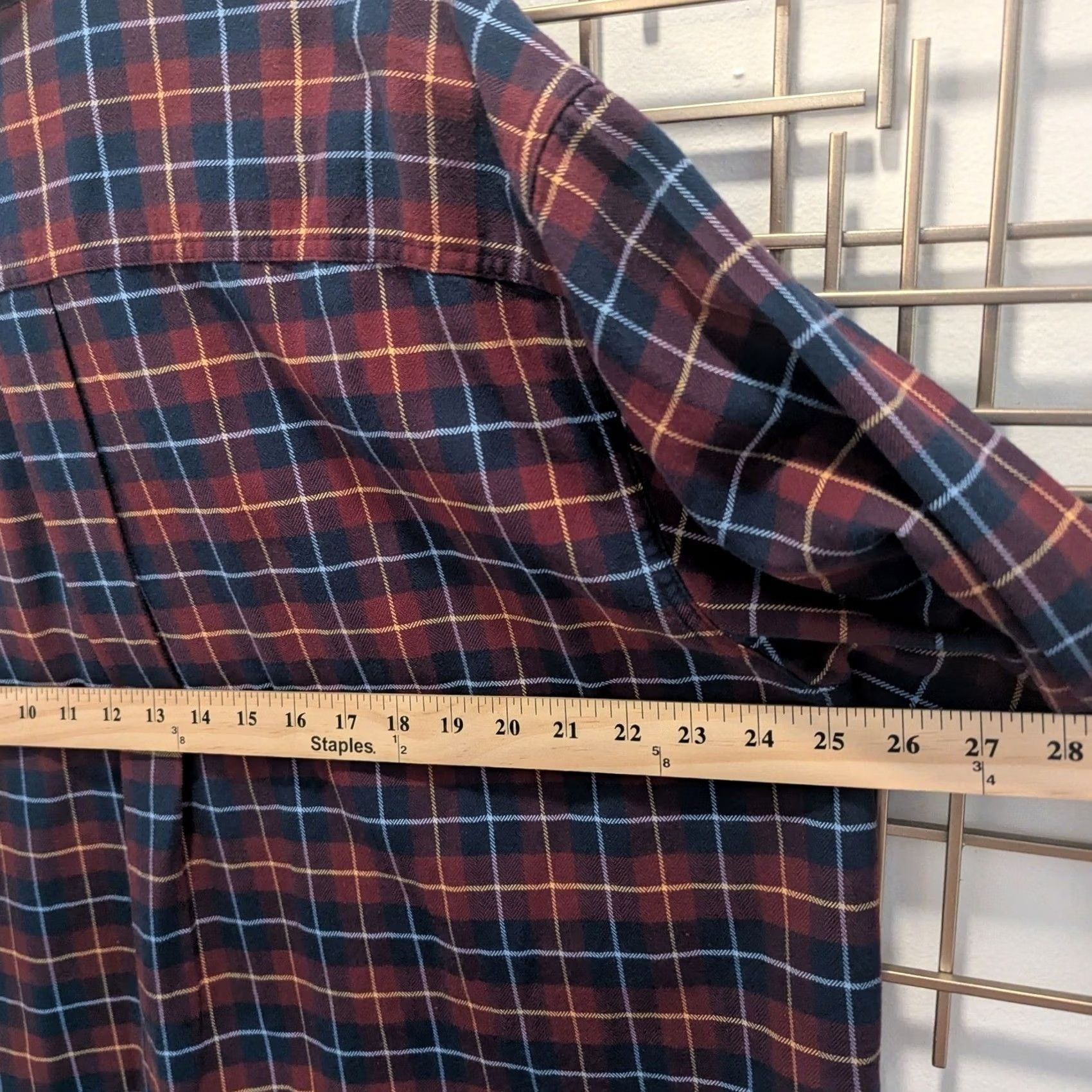 Vintage LLBean Plaid Shirt Mens XL Long Sleeve Button-Down Classic Fit Red/Navy Flannel Button Up Casual Workwear Size US XL / EU 56 / 4 - 7 Thumbnail