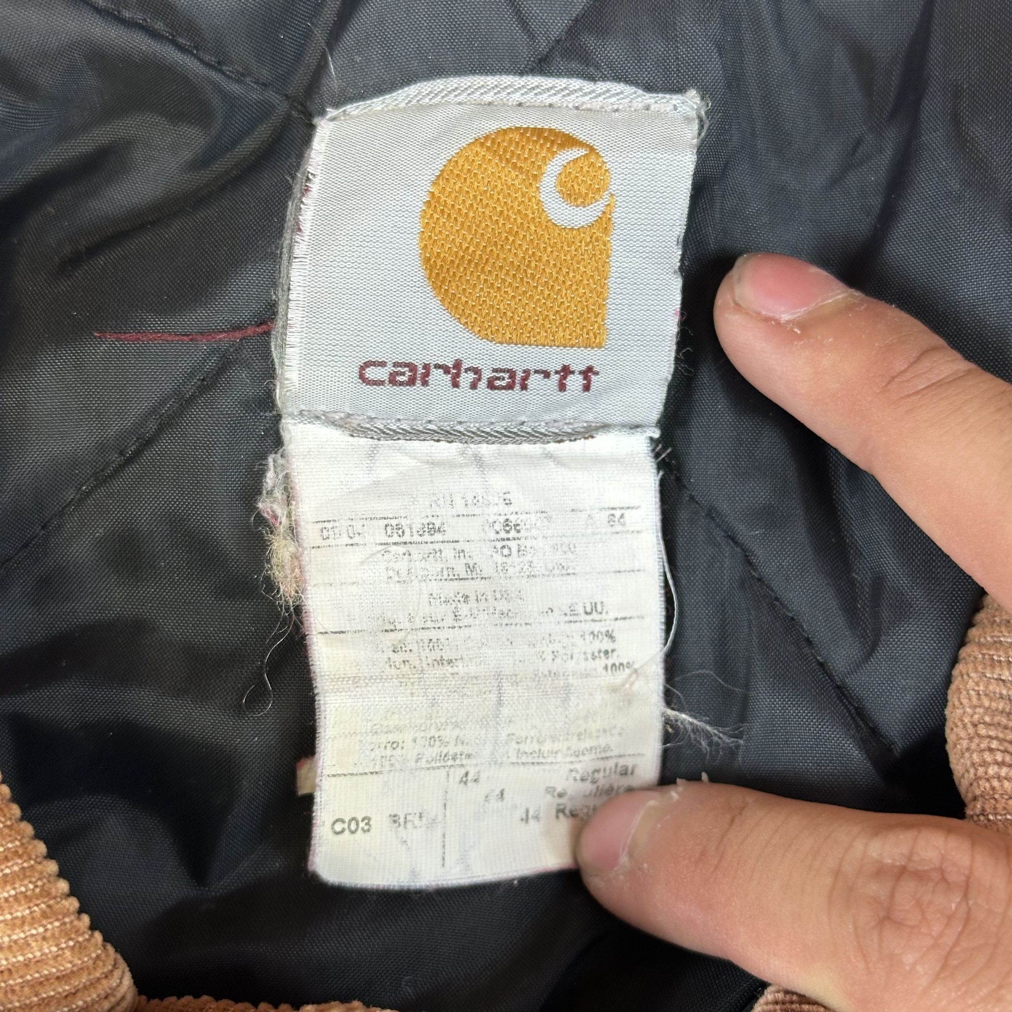 Carhartt Carhartt Mens Distressed Tan Canvas Jacket W/ Brown Collar Size US L / EU 52-54 / 3 - 3 Thumbnail