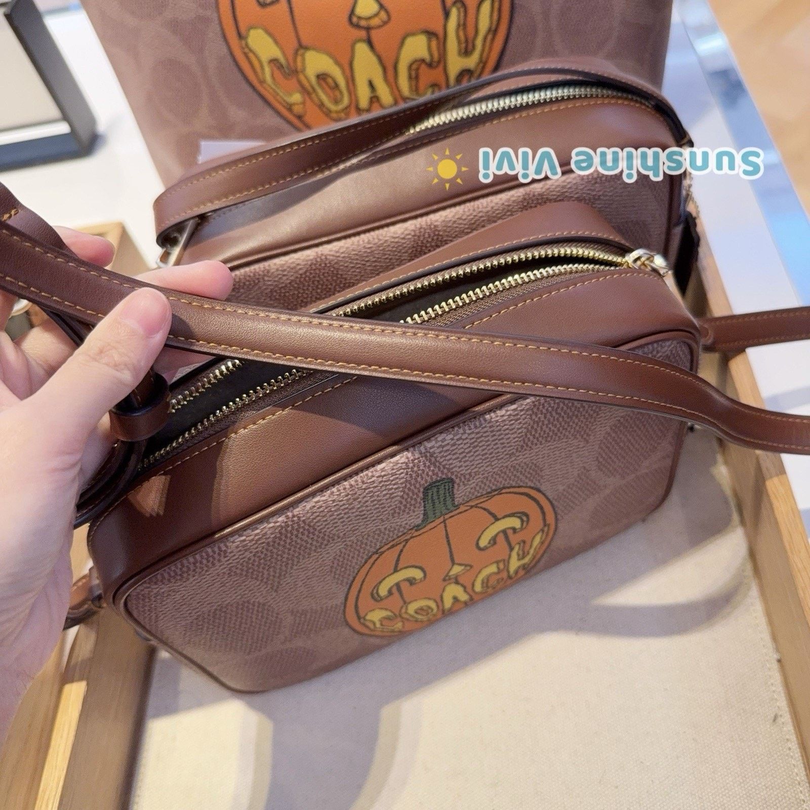 Coach NWT Coach Jamie Camera Bag Halloween Pumpkin CCK86 Size ONE SIZE - 3 Thumbnail