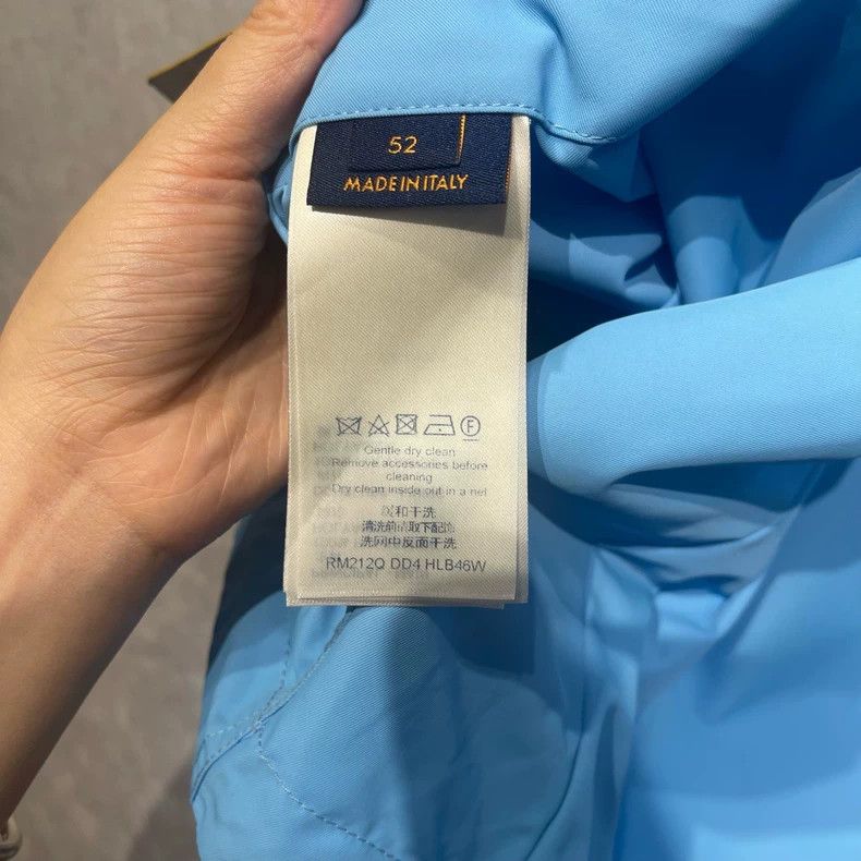 Louis Vuitton Louis Vuitton Blue full logo reversible hooded jacket Size US L / EU 52-54 / 3 - 5 Thumbnail