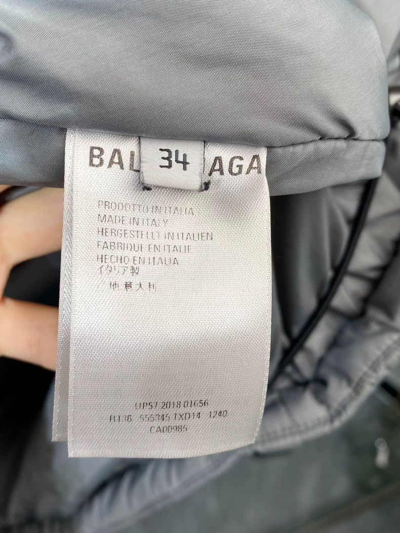Balenciaga Balenciaga size 34 Embroidered letter logo cotton-padded ja Size US M / EU 48-50 / 2 - 4 Thumbnail
