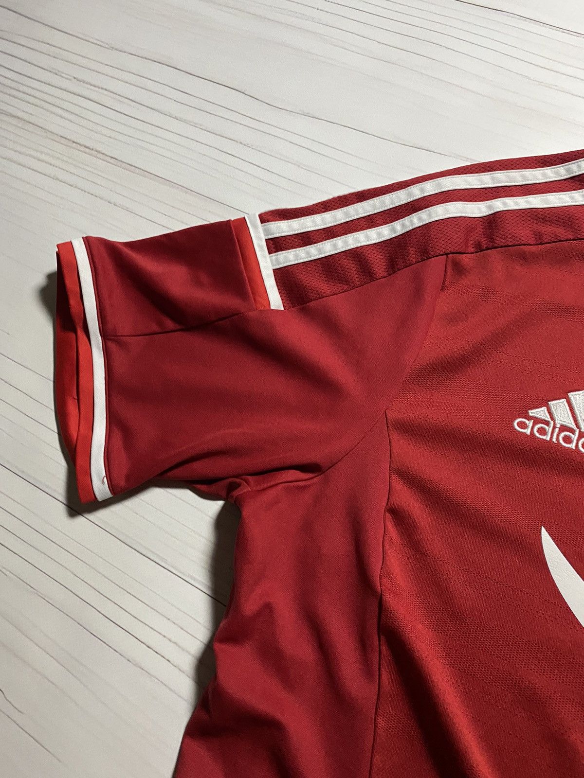 Adidas × Vintage Adidas Aberdeen FC 2014/15 home football y2k t shirt jersey Size US XL / EU 56 / 4 - 8 Thumbnail