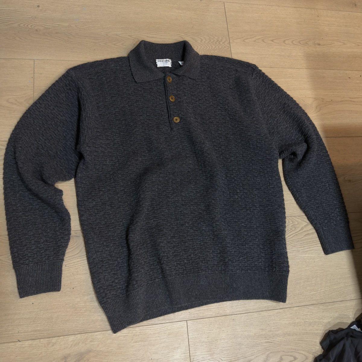 Giorgio Armani 100% cashmere Giorgio Armani Le Collezioni sweater, Italy Size US XL / EU 56 / 4 - 3 Thumbnail