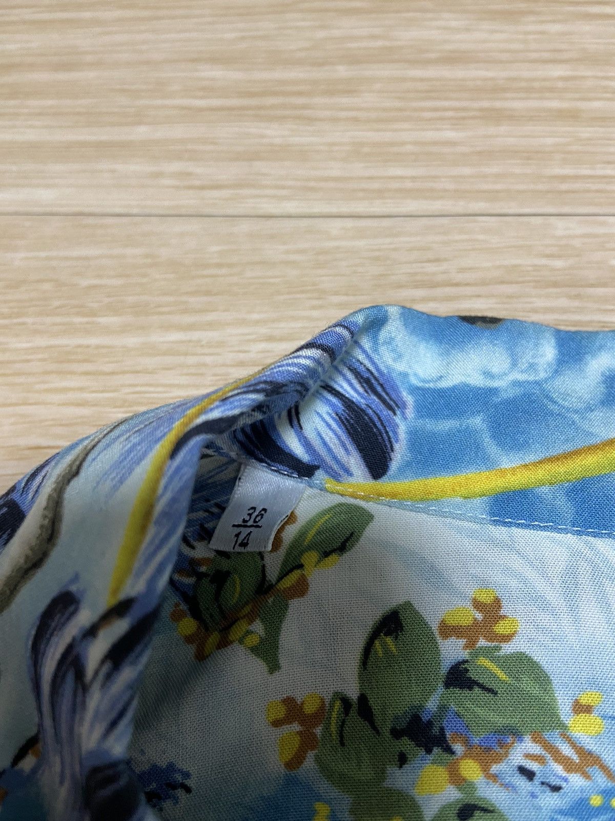 Saint Laurent Paris 38 Saint Laurent 16ss surf sound hawaiian button up shirt Size US S / EU 44-46 / 1 - 4 Thumbnail