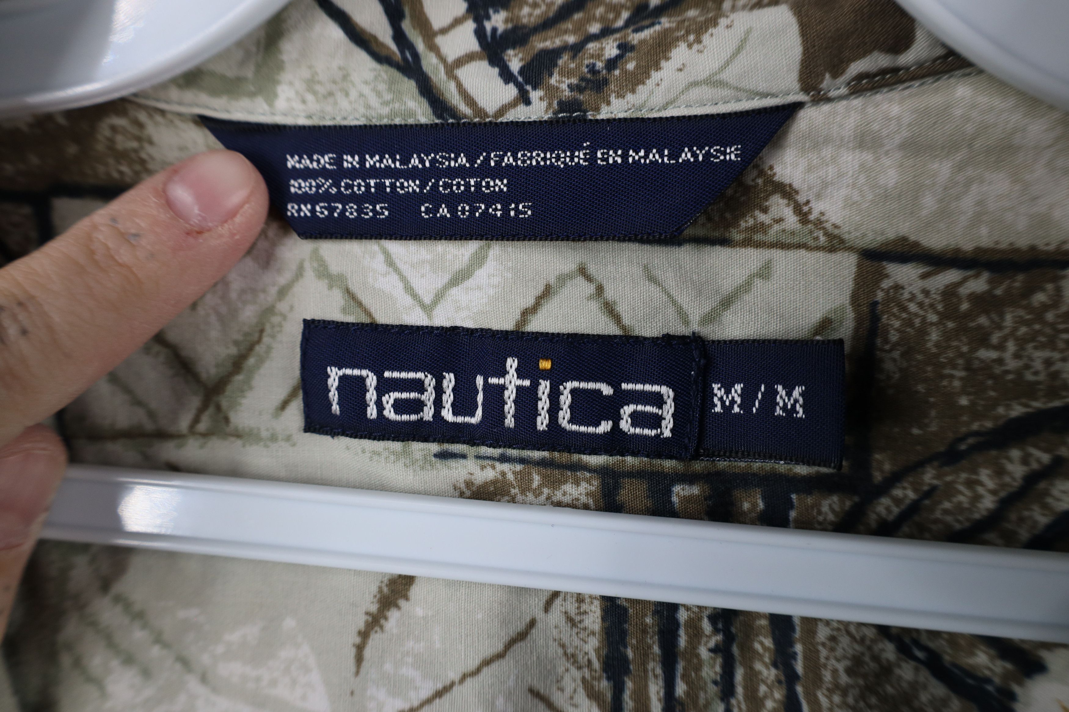 Nautica × Vintage Vintage 90s Nautica Geometric Camp Collar Button Shirt Size US M / EU 48-50 / 2 - 7 Thumbnail