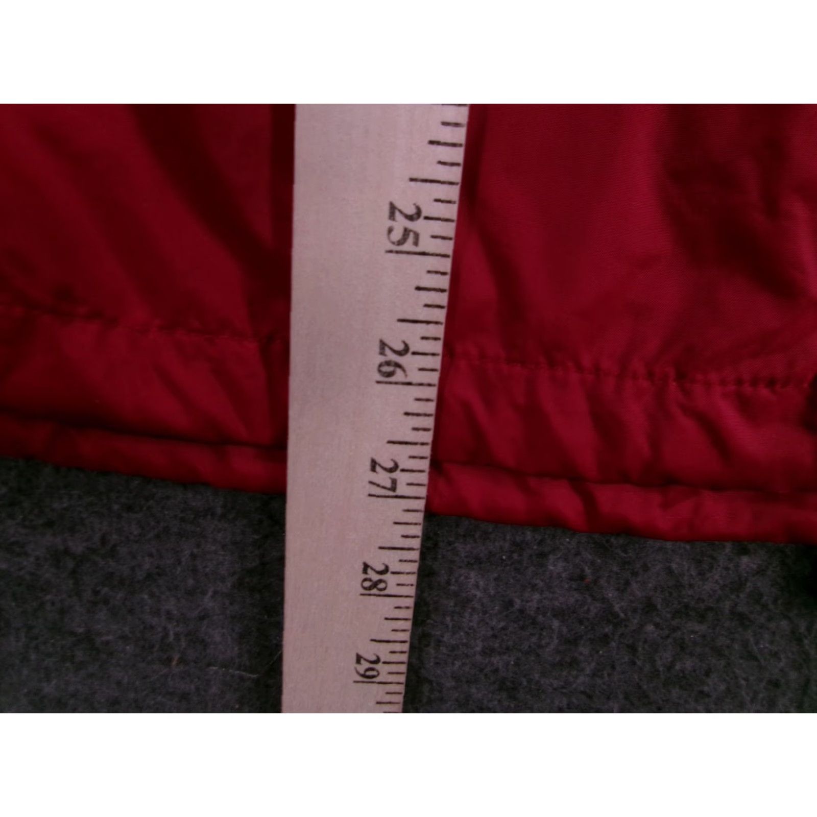 Vintage VINTAGE Lavon Windbreaker Men XL Red Reflective Stripe Track Jacket 90s Retro Size US XL / EU 56 / 4 - 5 Thumbnail