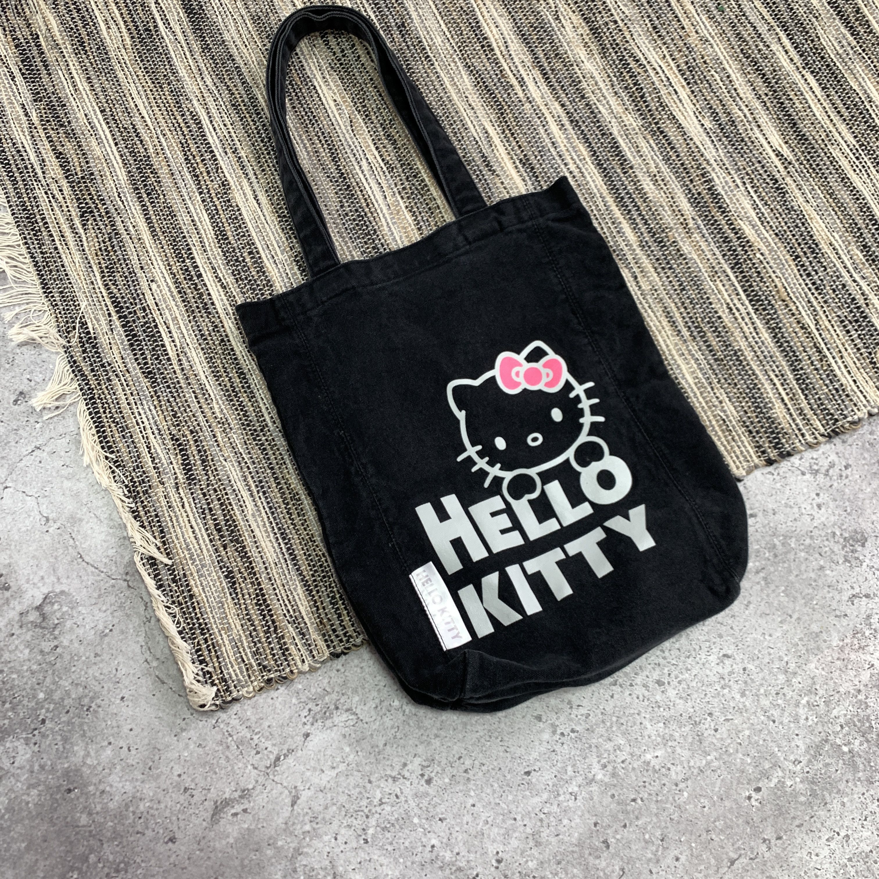Other Hello Kitty Graphic Tote Shopper Denim Grey Bag Size ONE SIZE - 4 Thumbnail