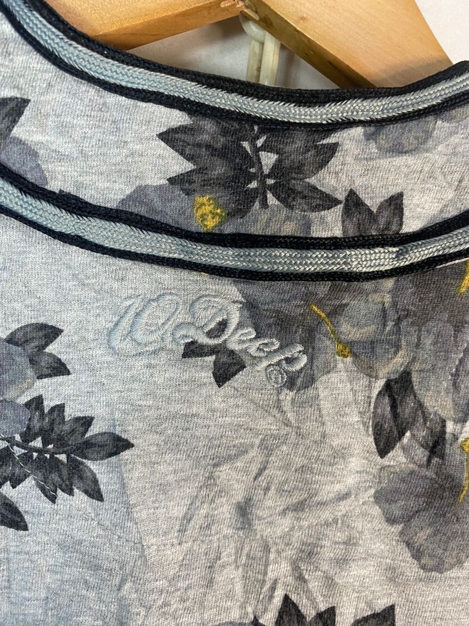 10 Deep 10deep spellout baseball shirt Size US M / EU 48-50 / 2 - 8 Thumbnail