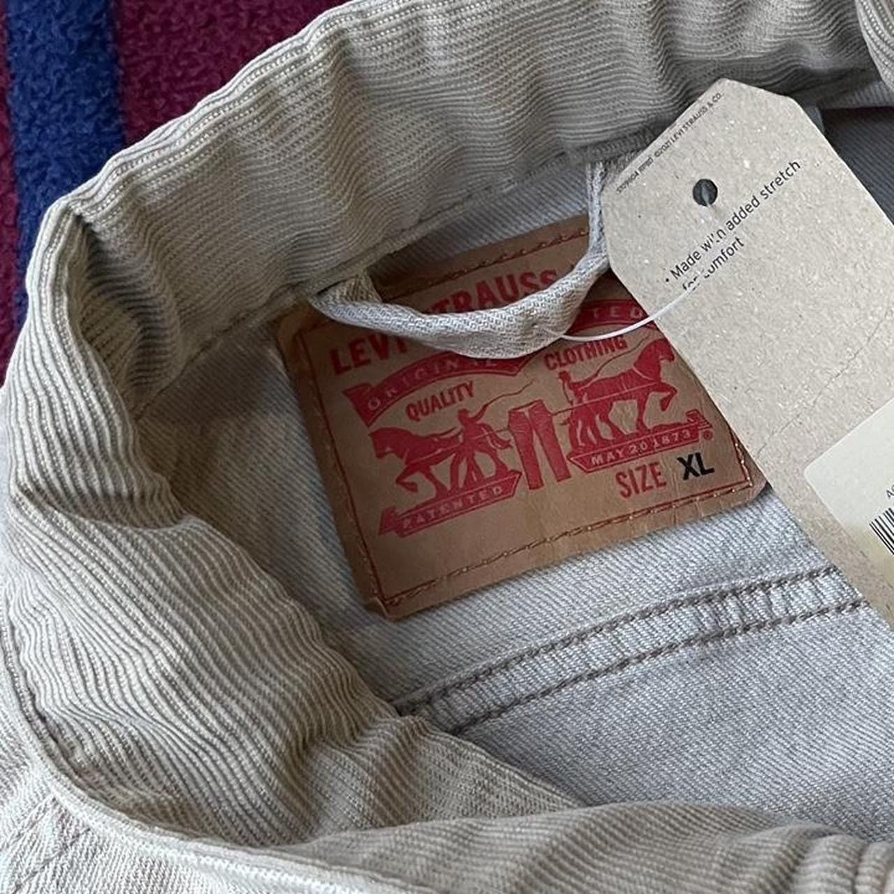 Levi's NWT Levi’s stock trucker jacket beige denim jacket Size US XL / EU 56 / 4 - 3 Thumbnail