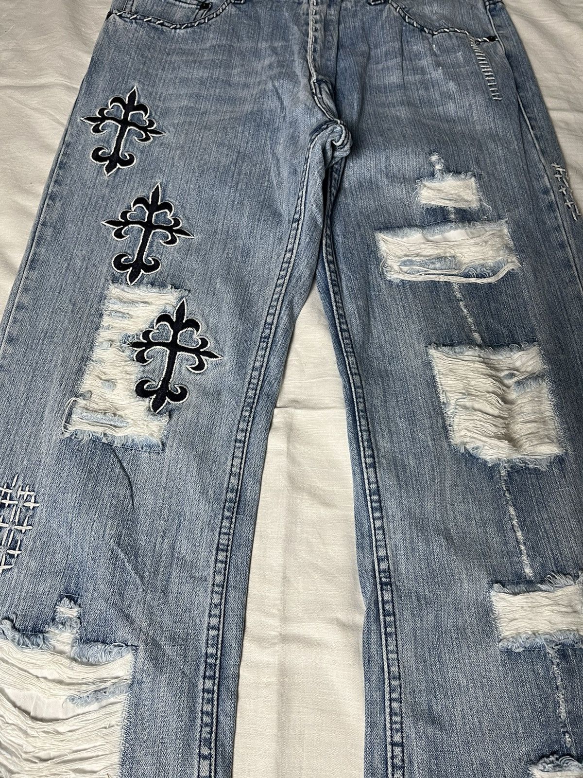 If Six Was Nine 33" Distressed Denim Embroidary Patches Jeans Size US 33 - 7 Thumbnail