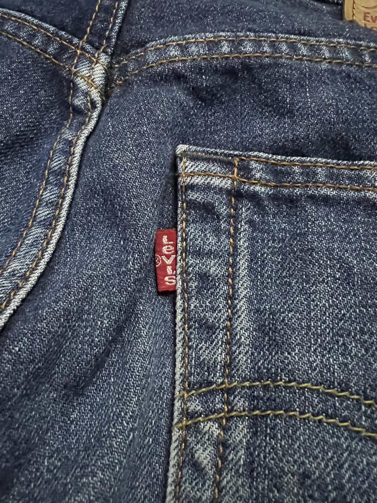 Levi's 90’s LEVIS 503 DISTRESSED JEAN Size US 31 - 21 Thumbnail