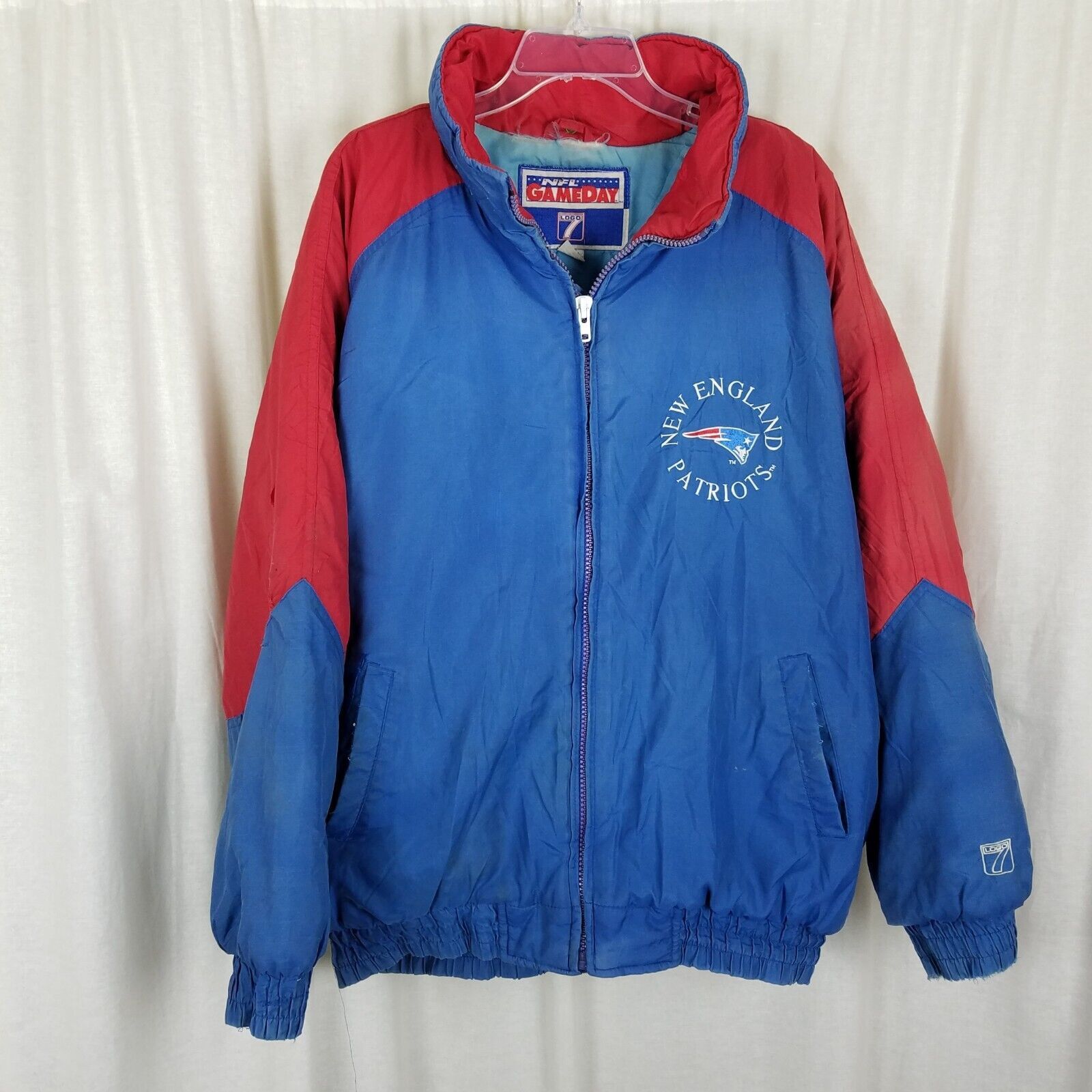 Logo 7 Vtg Logo 7 NFL Gameday NE Patriots Puffer Bomber Jacket 80s Size US XL / EU 56 / 4 - 1 Thumbnail