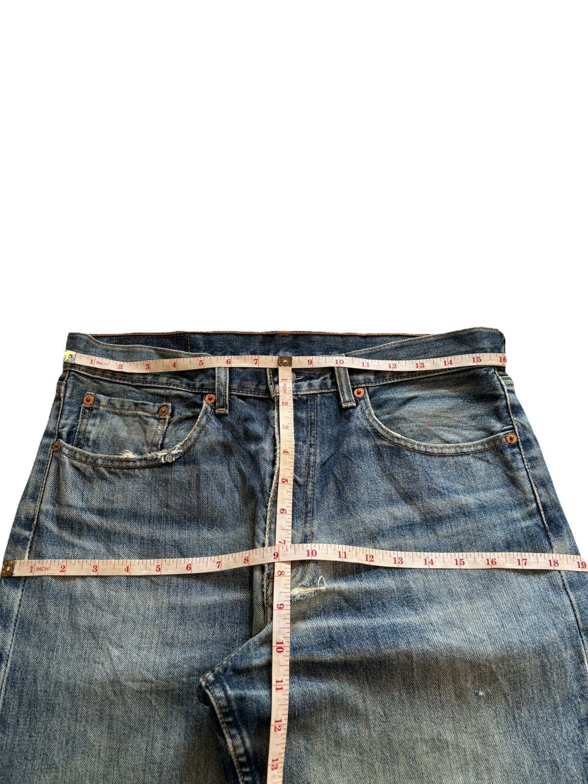 Levi's × Levi's Vintage Clothing Vintage 90s Levis 598 Mud Wash Distressed Loose Baggy Jeans Size US 32 / EU 48 - 12 Thumbnail
