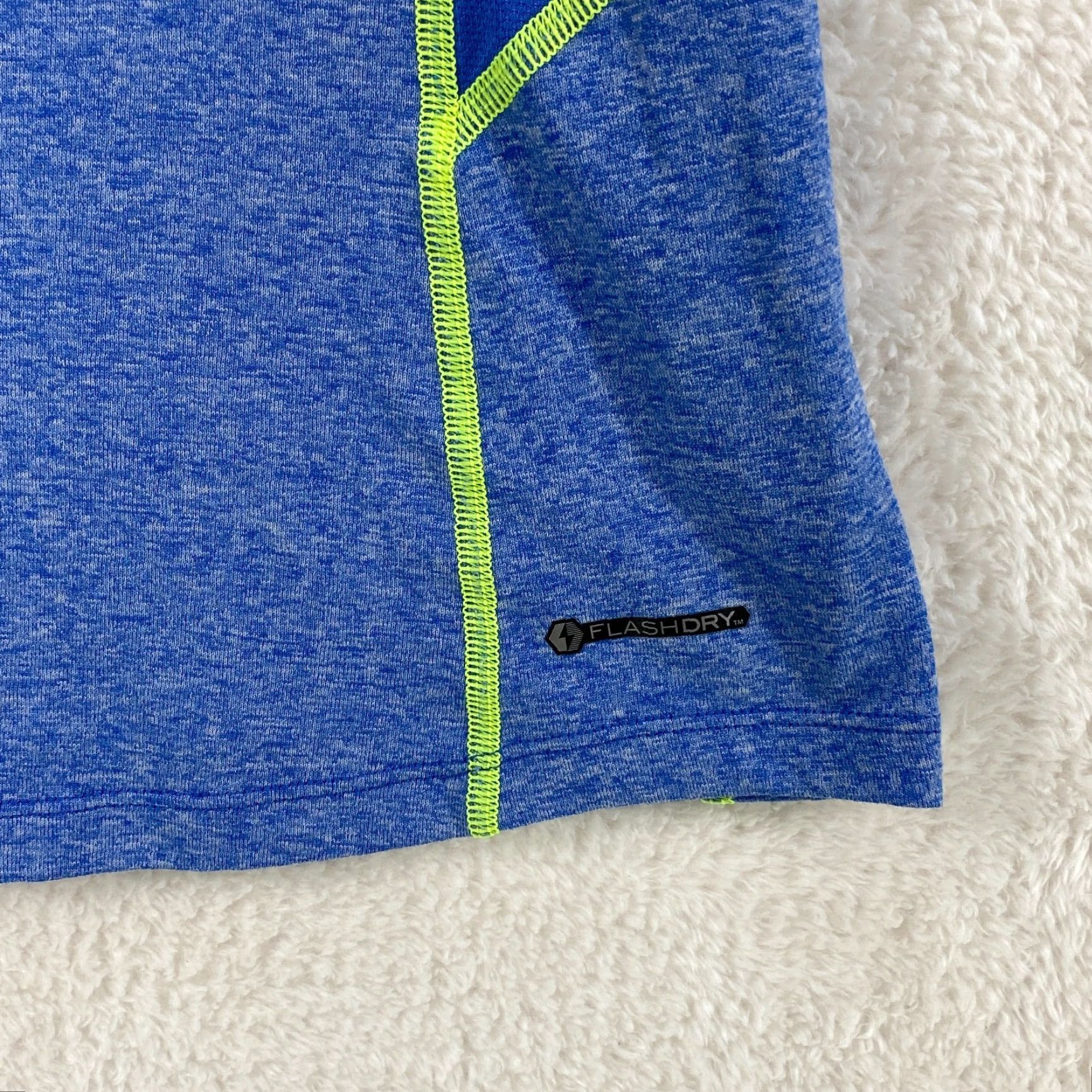 The North Face VINTAGE The North Face Womens XS T Shirt Blue Flash Dry Short Sleeve V Neck Athletic Size XS / US 0-2 / IT 36-38 - 3 Thumbnail