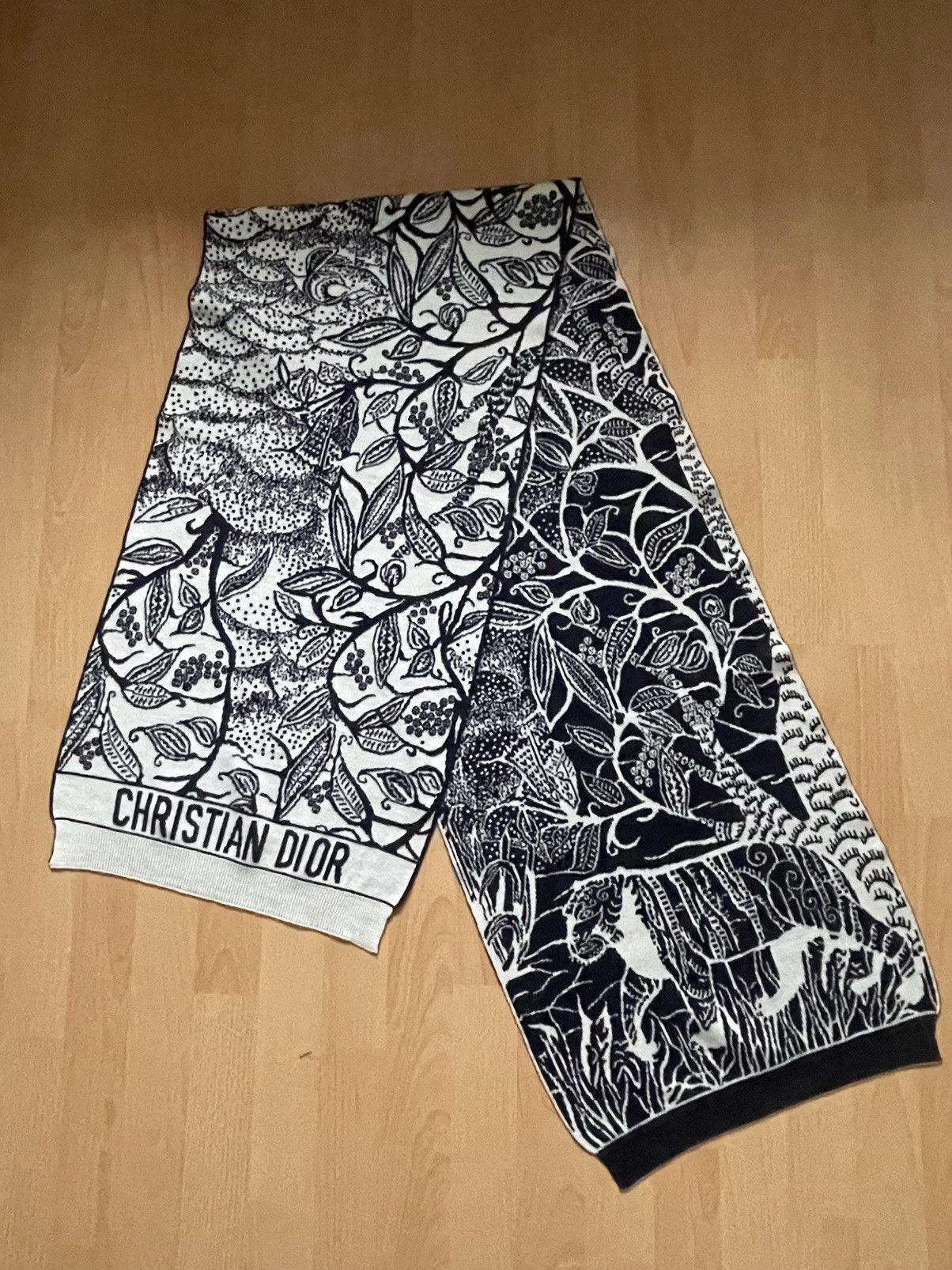 Dior CHRISTIAN DIOR SCARF TOILE DE JOUY Size ONE SIZE - 1 Thumbnail