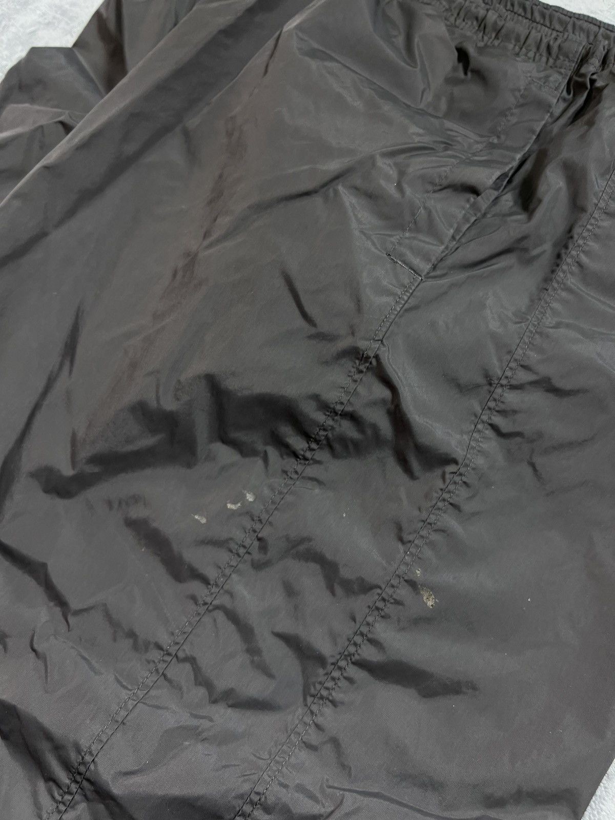 Nike 90s Nike Swoosh Vintage Y2K Gorpcore Parachute Sweatpants Size US 32 / EU 48 - 11 Thumbnail
