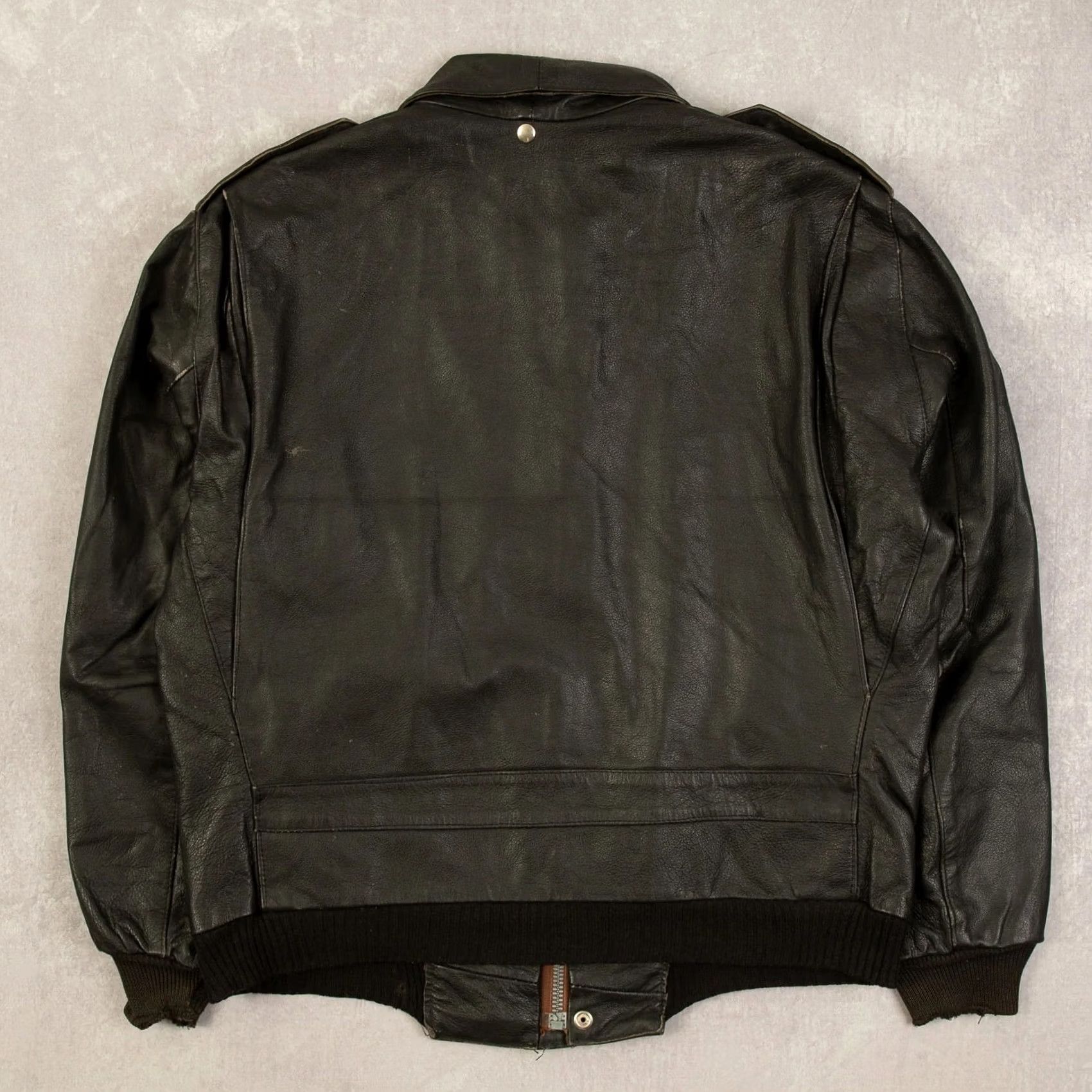 Schott VINTAGE Schott G-2 Leather Flight Jacket Bomber Jacket Men Black 80s Size US L / EU 52-54 / 3 - 2 Thumbnail