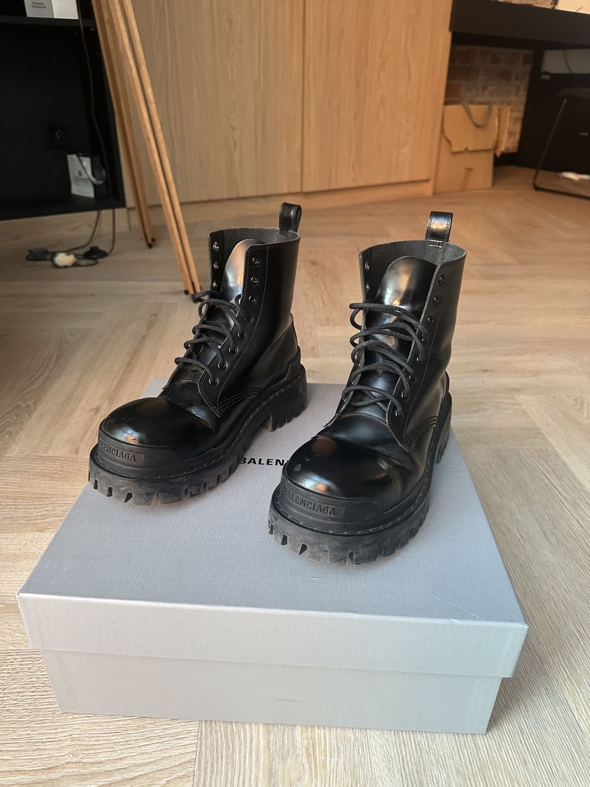 Balenciaga Balenciaga Strike Leather Boots Size US 7 / IT 37 - 2 Thumbnail
