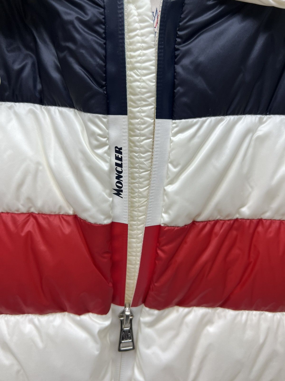 Moncler Moncler Kourou Puffer Jacket Size US L / EU 52-54 / 3 - 10 Thumbnail