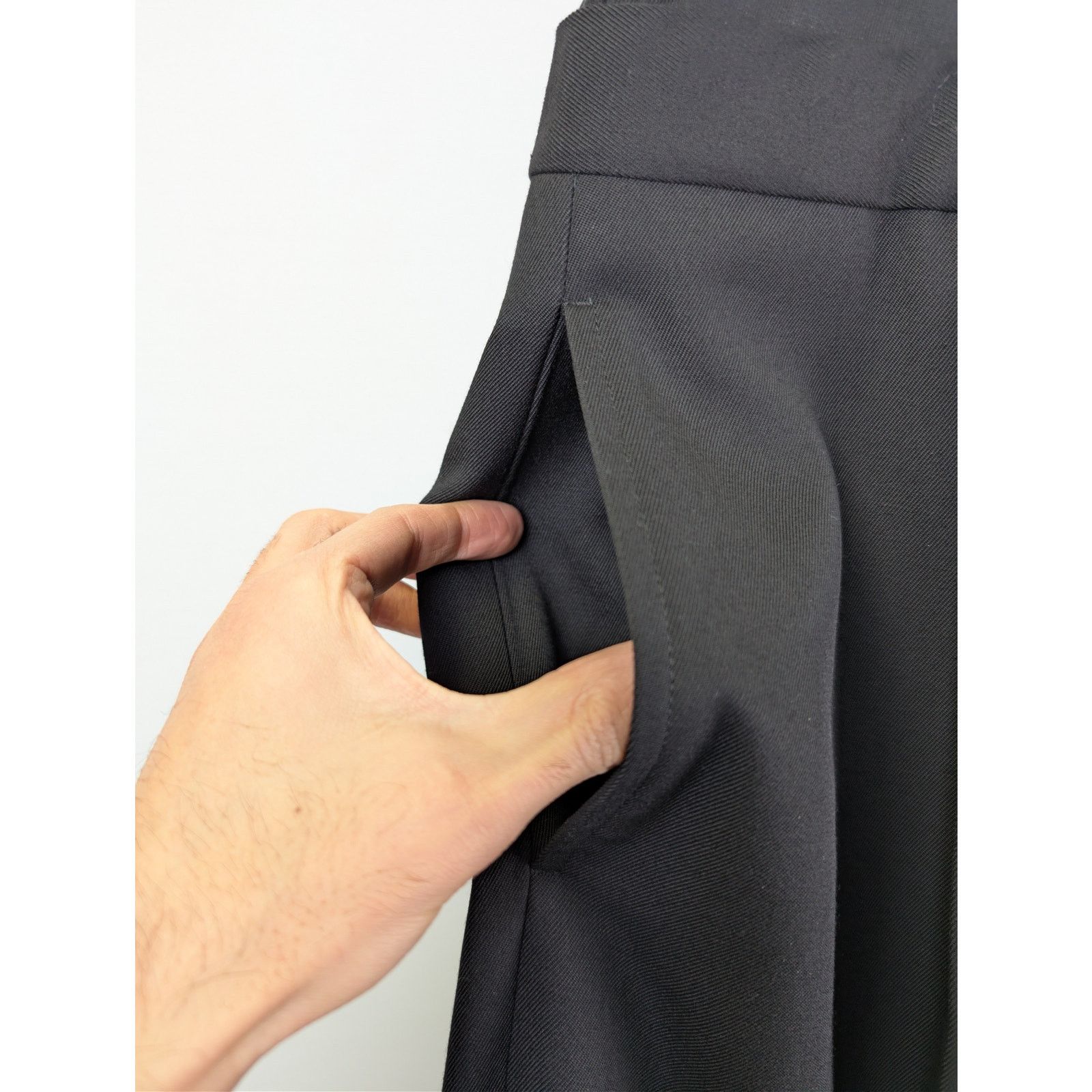 Balenciaga o1rshd1 Dry Wool Twill Hybrid Tailoring Pants in Black Size US 30 / EU 46 - 7 Thumbnail