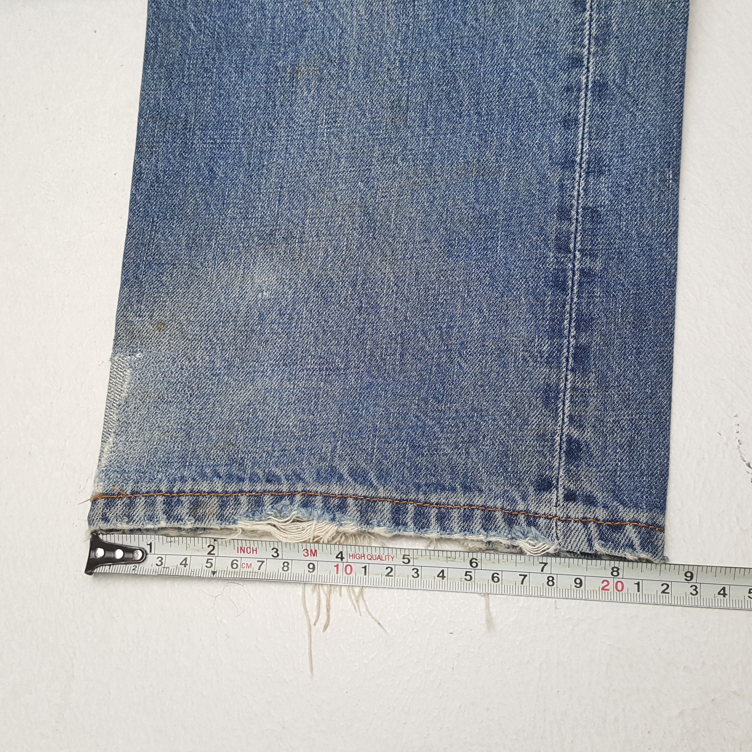 Levi's × Vintage Vintage LEVI'S Distressed Kurt Cobain Style Denim Jean Size US 31 - 11 Thumbnail