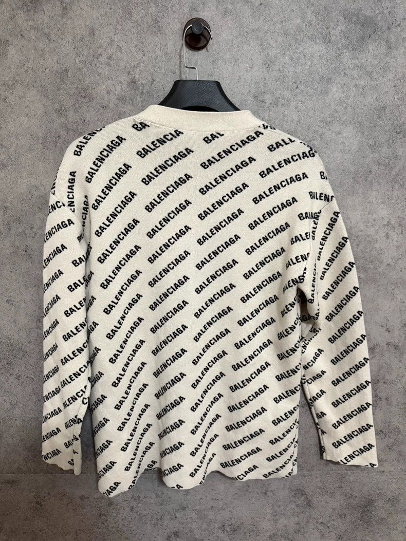 Balenciaga Balenciaga New printed stretch knitted cardigan Size M / US 6-8 / IT 42-44 - 3 Thumbnail