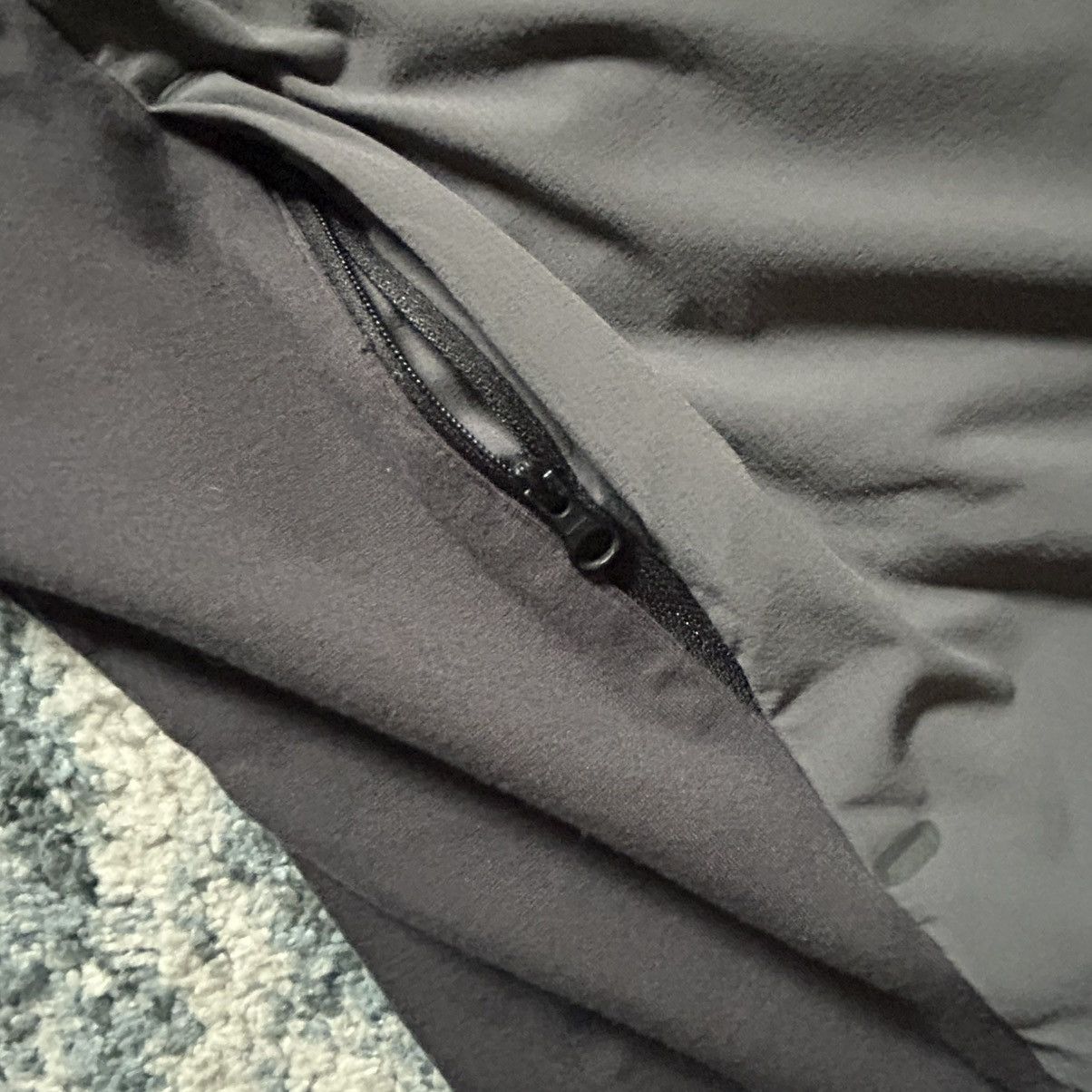 Oakley 2018 BUBBA WATSON YKK QUARTERZiP PRiMALOFT GOLF VEST BLiNK Size US XL / EU 56 / 4 - 10 Thumbnail