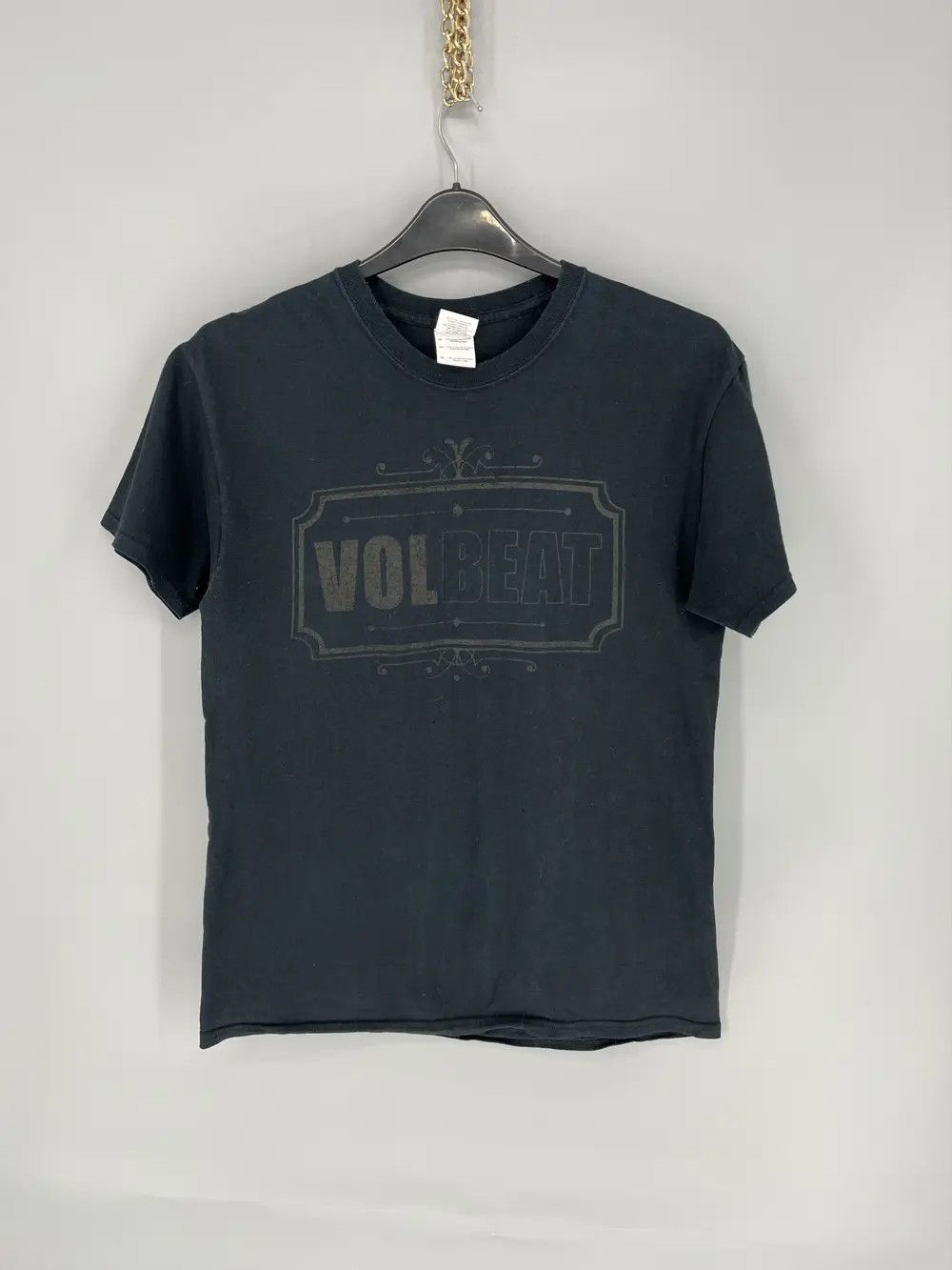 Band Tees Vintage 2000s VOLBEAT Band Tee Tshirt y2k Size US M / EU 48-50 / 2 - 1 Thumbnail