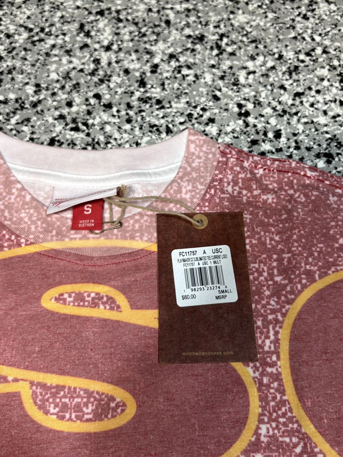 NCAA Brand New Mitchell & Ness USC Trojans Throwback Logo Size S Size US S / EU 44-46 / 1 - 5 Thumbnail