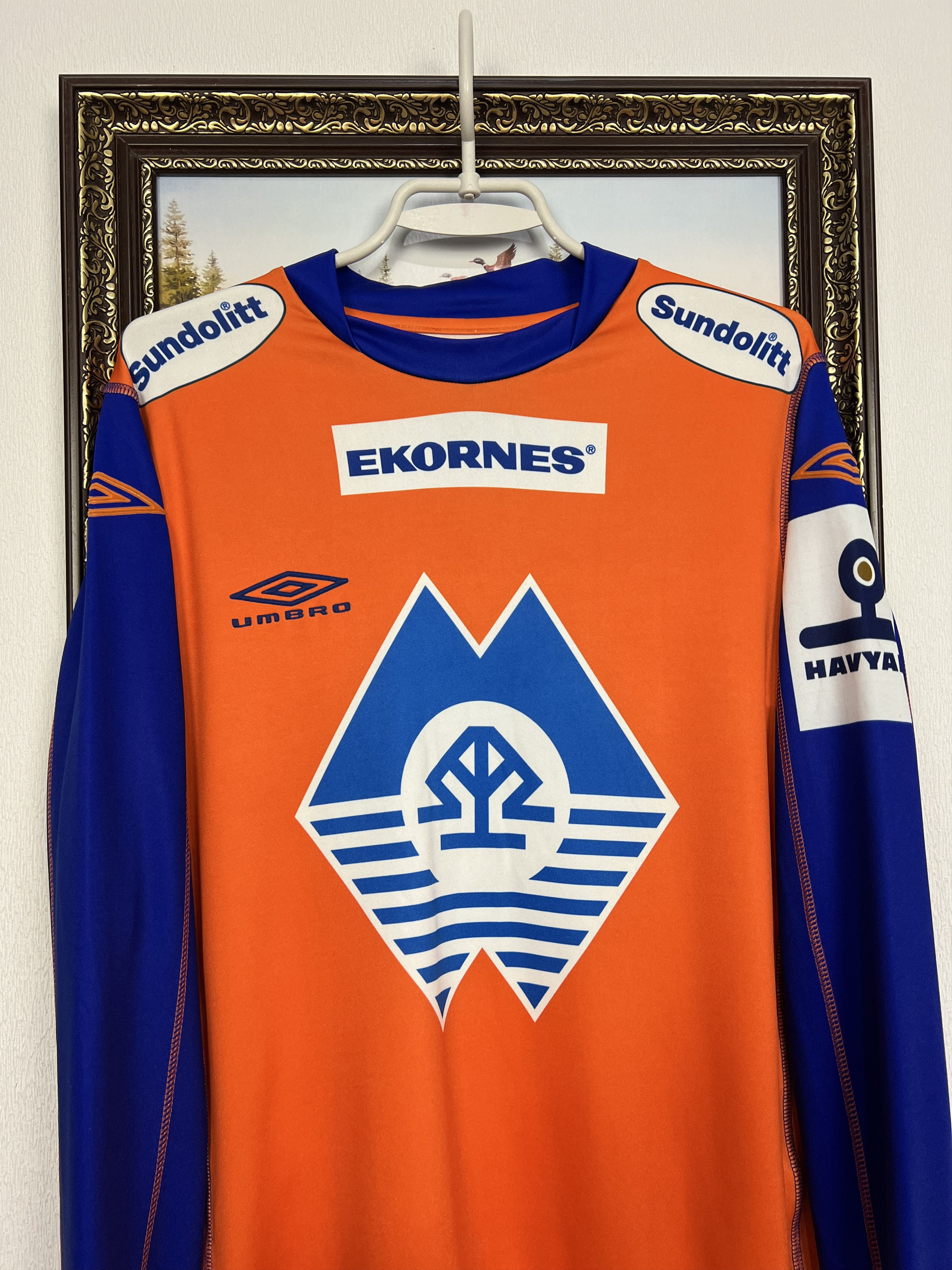 Umbro Aalesunds FK football shirt 2007 Soccer Long Sleeve Jersey Size US L / EU 52-54 / 3 - 2 Thumbnail