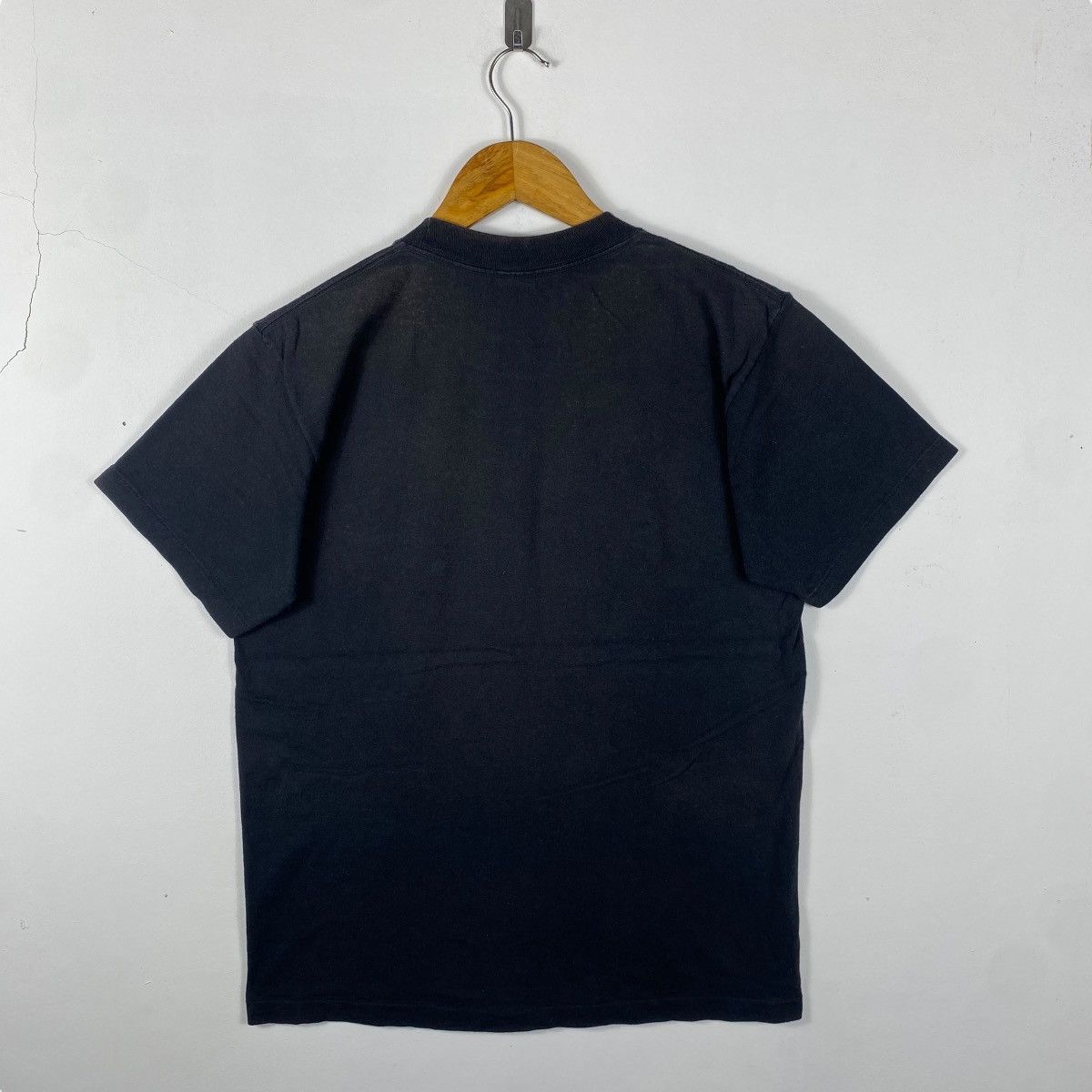 Vintage Vintage 80's Paradise On Film MWM Production Agency Tee Size US L / EU 52-54 / 3 - 4 Thumbnail