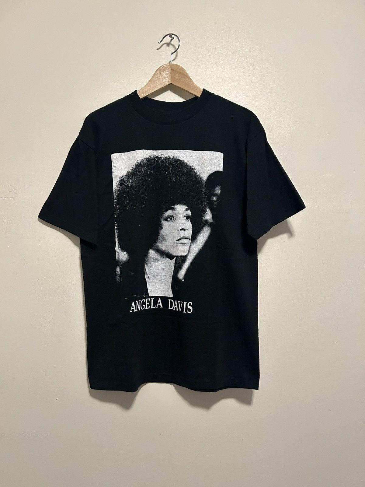 Vintage Y2K Vintage Angela Davis Tee Size US L / EU 52-54 / 3 - 1 Thumbnail