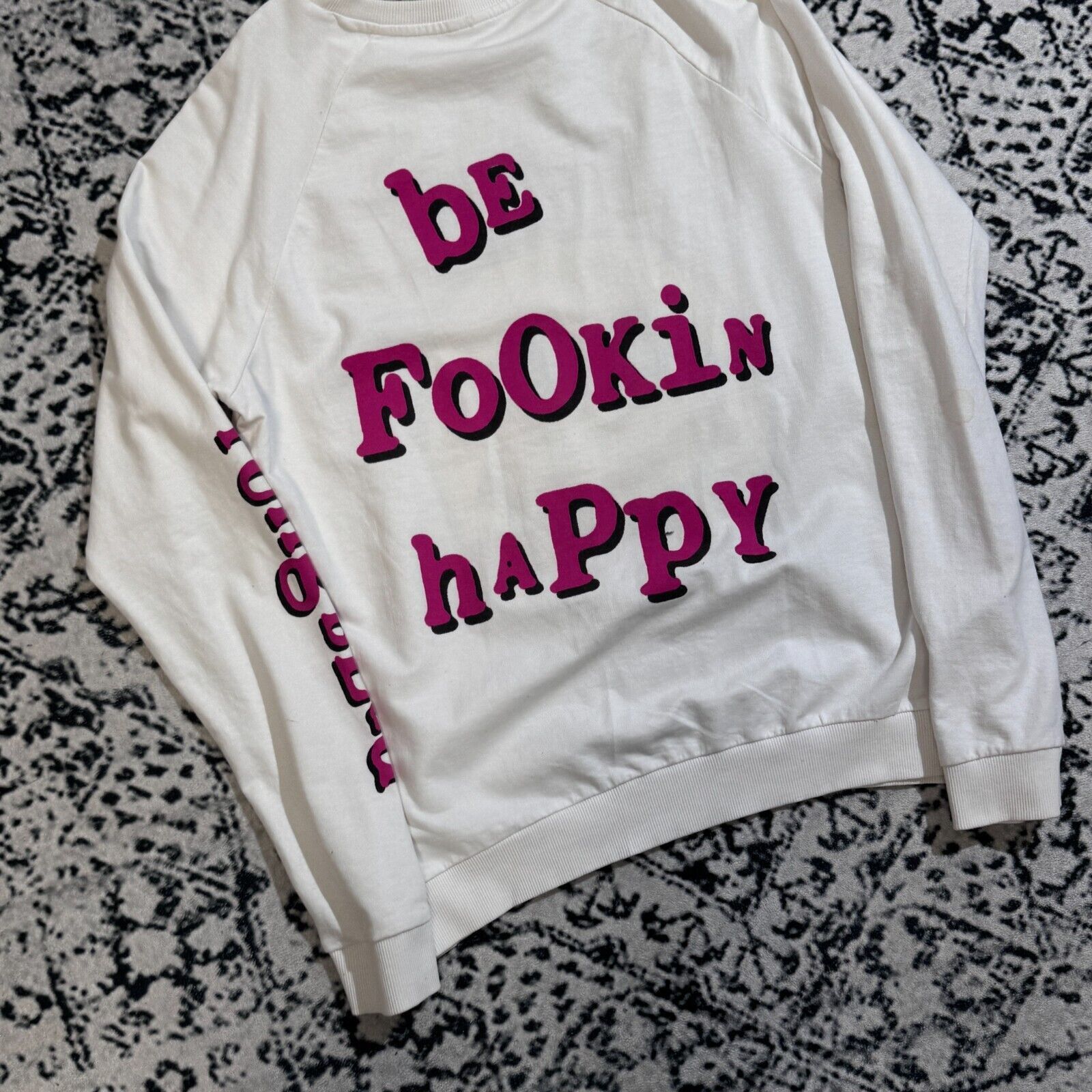 Vintage White Cotton Longsleeve Size L Yungblud Be Fookin Happy Size US L / EU 52-54 / 3 - 9 Thumbnail