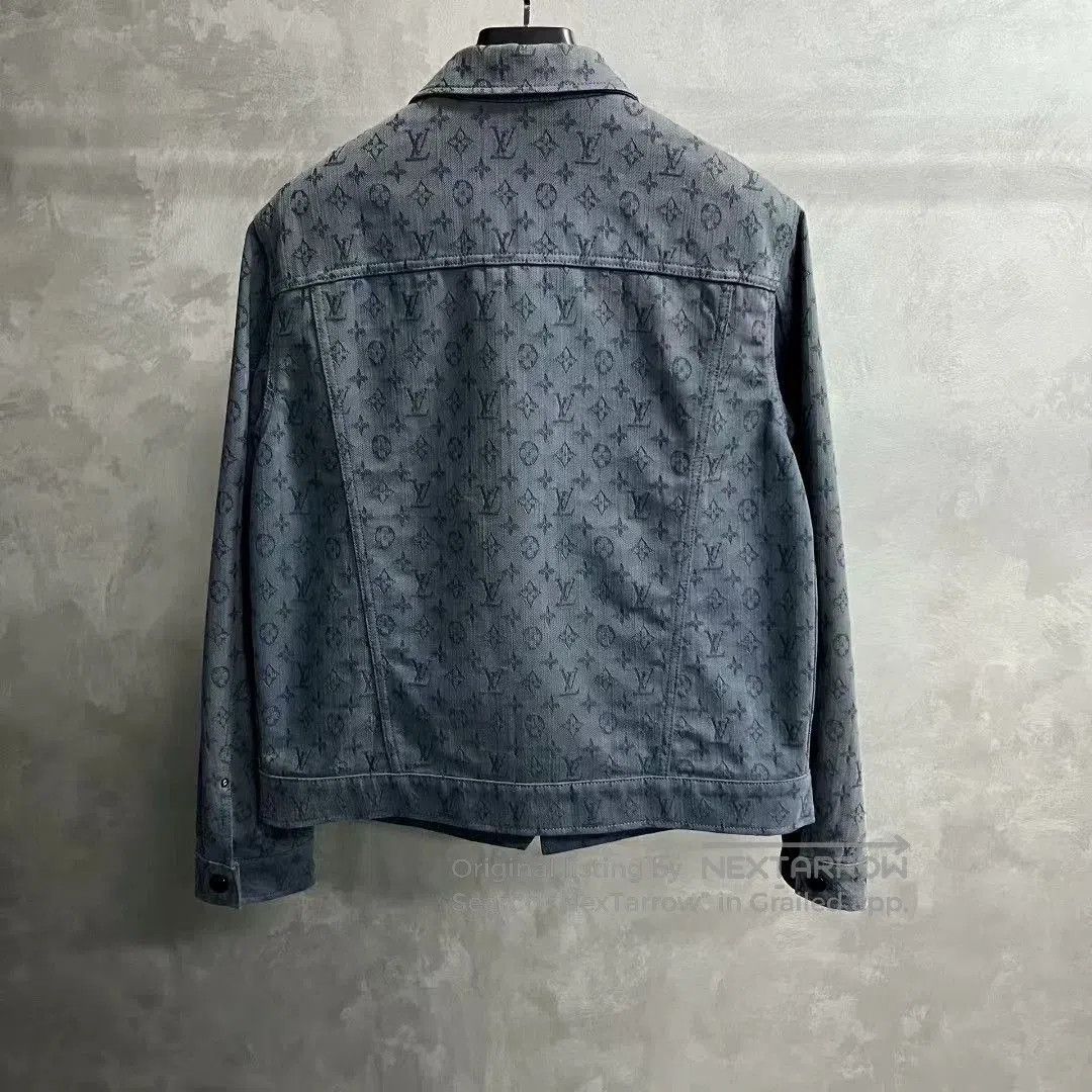 Louis Vuitton blue logo printed long sleeve denim jacket. Size US L / EU 52-54 / 3 - 2 Thumbnail