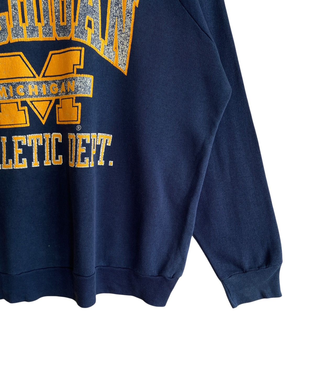 Champion Very Rare Vintage Brand Champion Michigan Sweatshirt 1980s Size US L / EU 52-54 / 3 - 4 Thumbnail