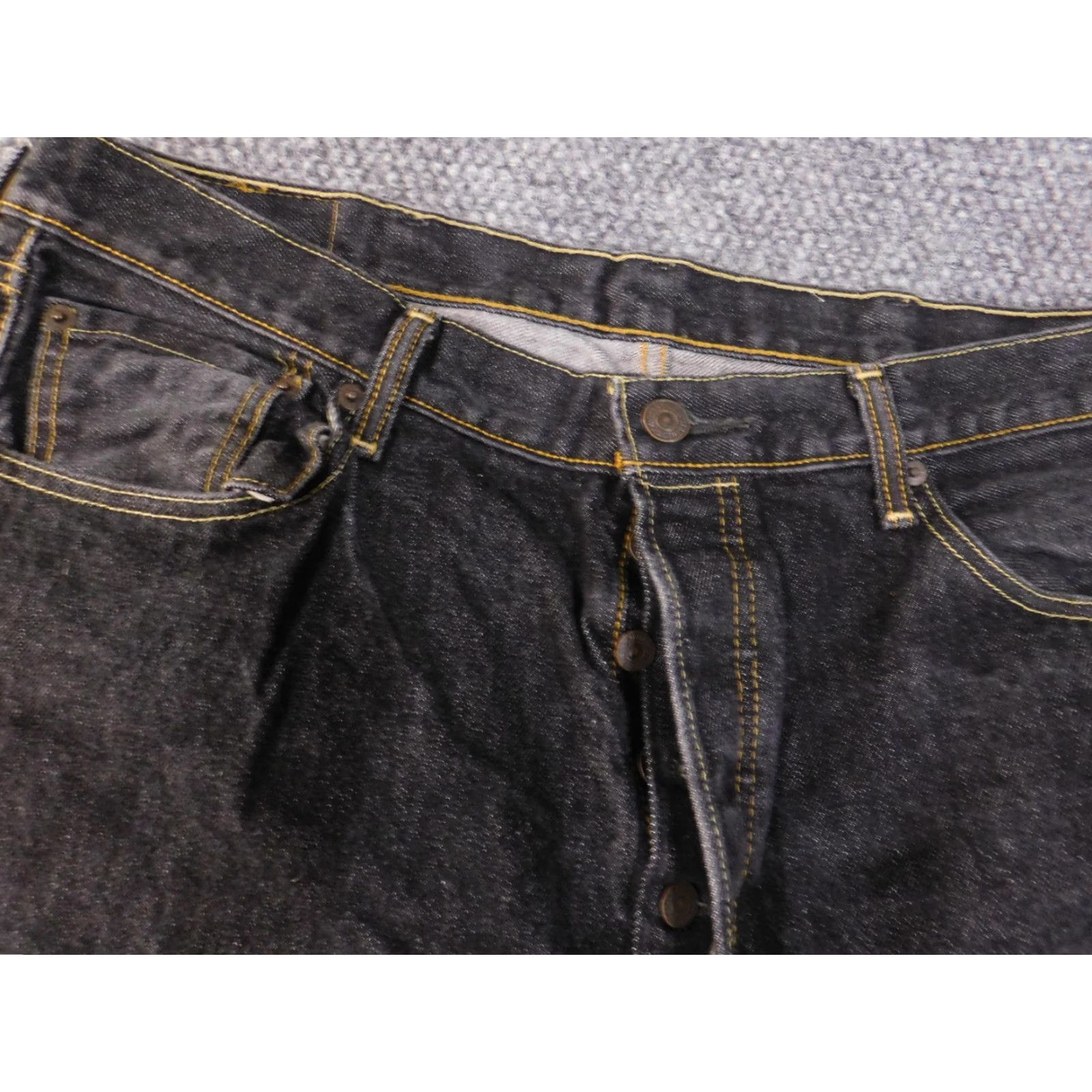 Levi's Levi's 501 Jeans Mens 38x30 Black Button Fly Straight Denim Classic Regular Inseam 30 Classic Five-Pocket Size US 38 / EU 54 - 4 Thumbnail