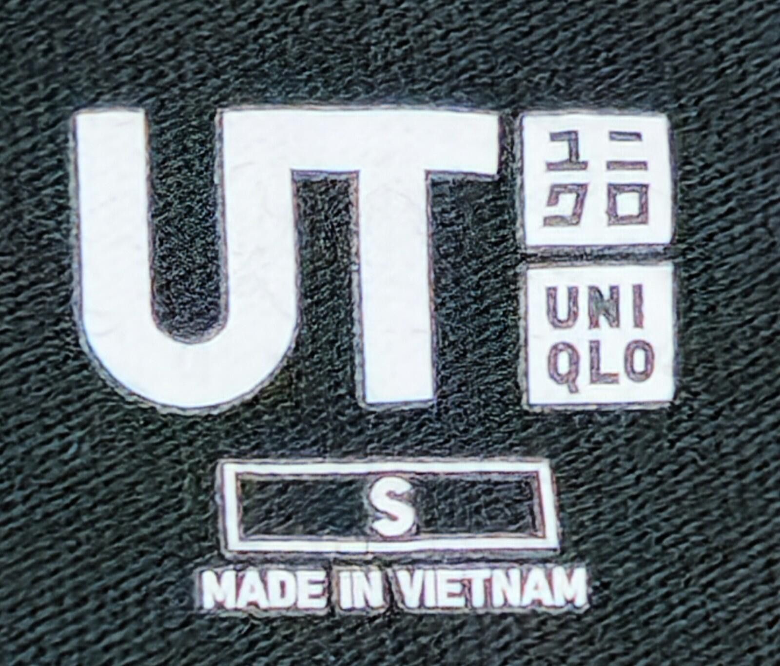 Uniqlo UT Uniqlo Zenitsu Anime Black T Shirt Men’s Size S #12 Size US S / EU 44-46 / 1 - 2 Thumbnail