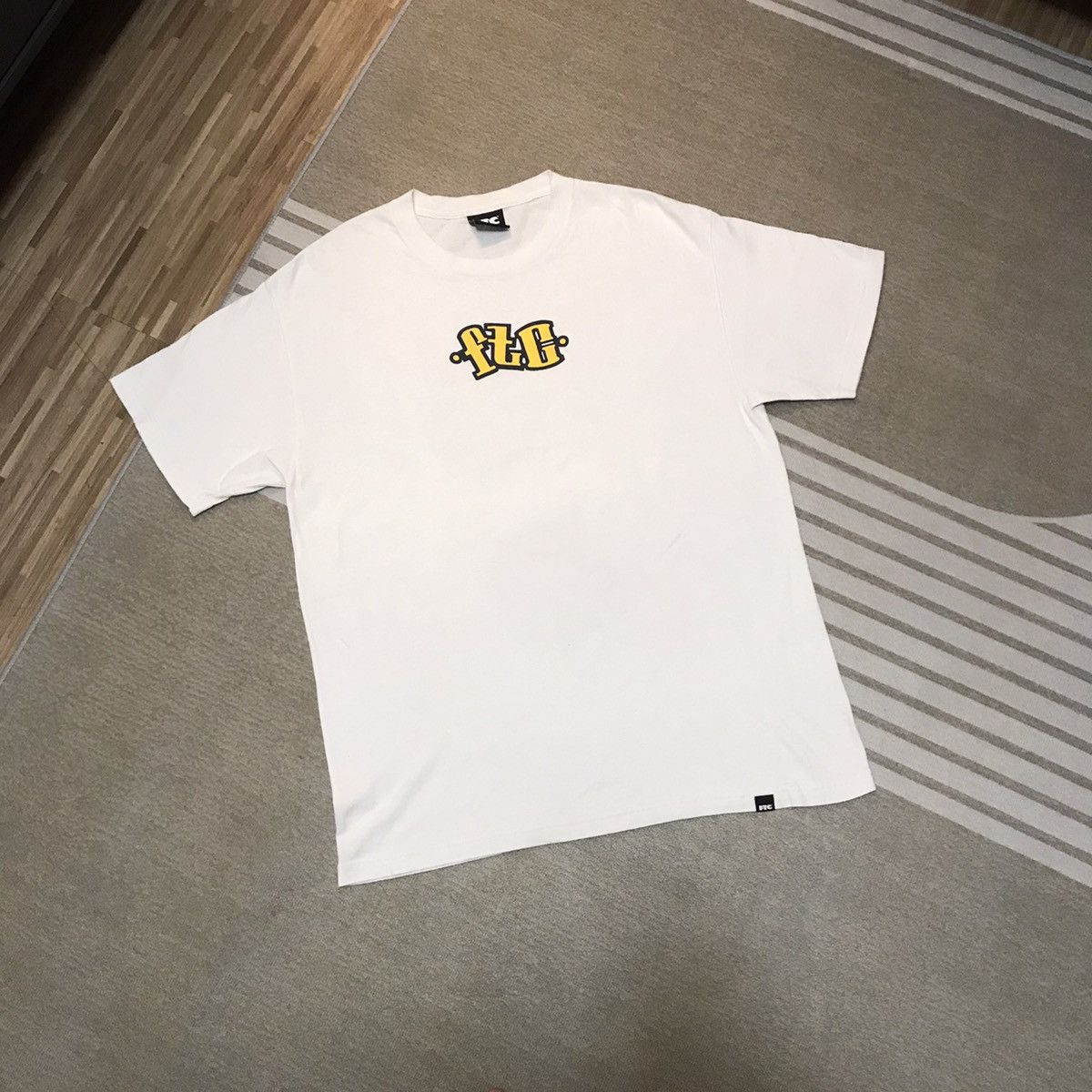 FTC × Vintage VINTAGE FTC SKATEBOARD CENTER RARE TEE Size US L / EU 52-54 / 3 - 1 Thumbnail